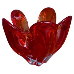 Mid-Century Modern Amberina Colored Glass Dish