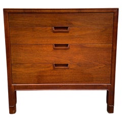 Vintage Mid Century Modern American 4 Drawer Dresser by Janus