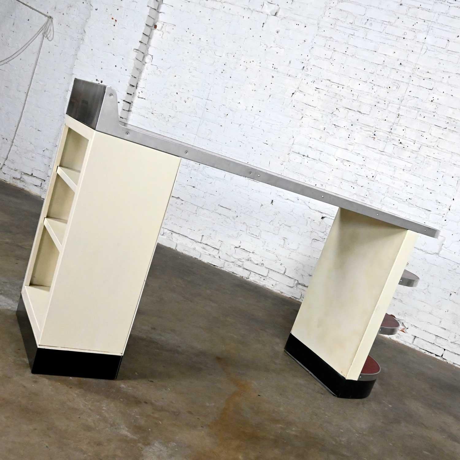 Mid Century Modern American Kitchens Brunch Bar Metal Kitchen Peninsula by Avco 5