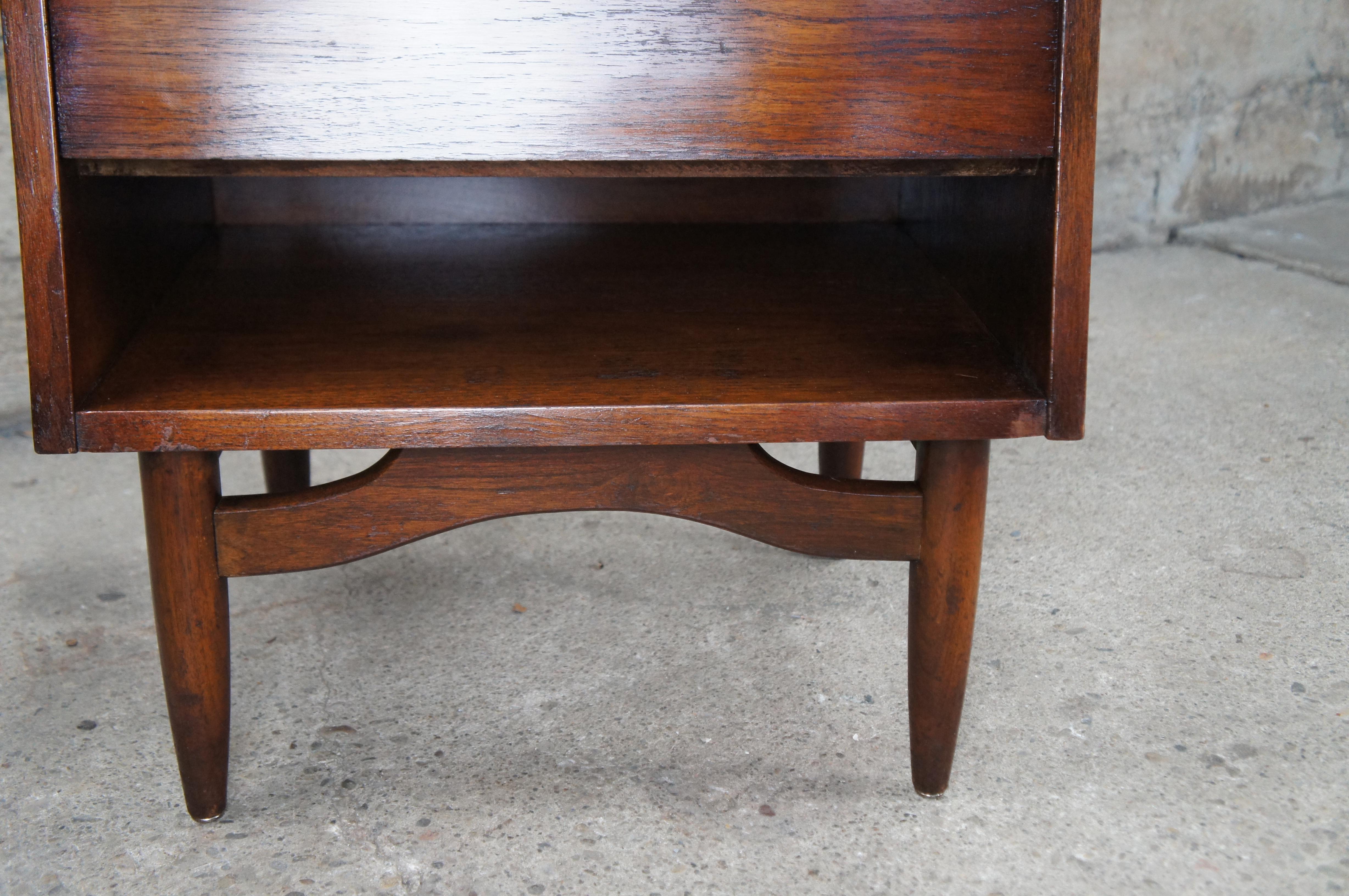 Mid Century Modern American Martinsville Walnut Drop Front Nightstand Nite Table 3