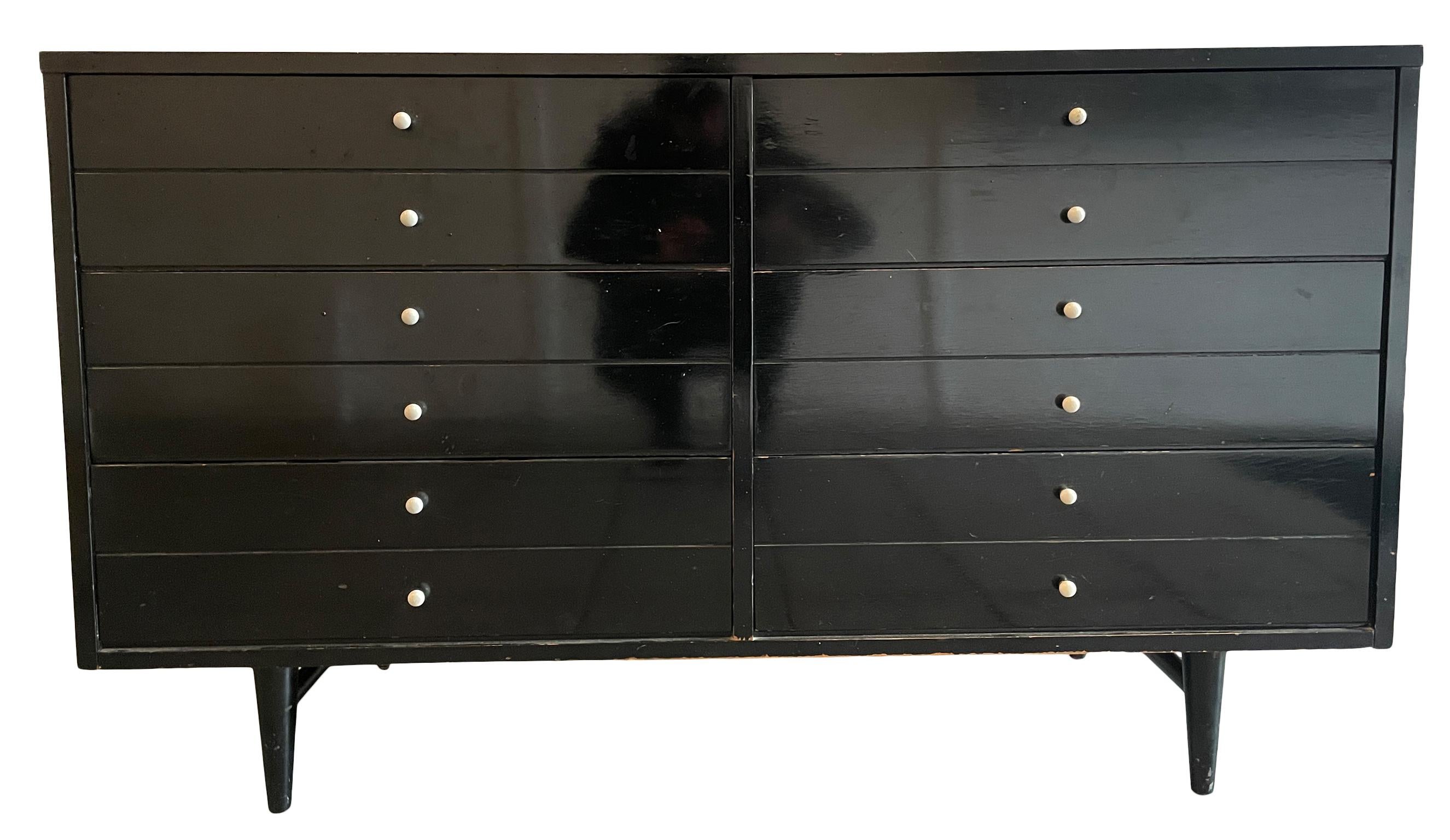 Mid-Century Modern American of Martinsville 6 drawer dresser black white. All Original Vintage condition - Black Lacquer shows wear - White glass and brass knobs. All drawers slide smooth and clean inside. Has White Laminate top. Located in Brooklyn