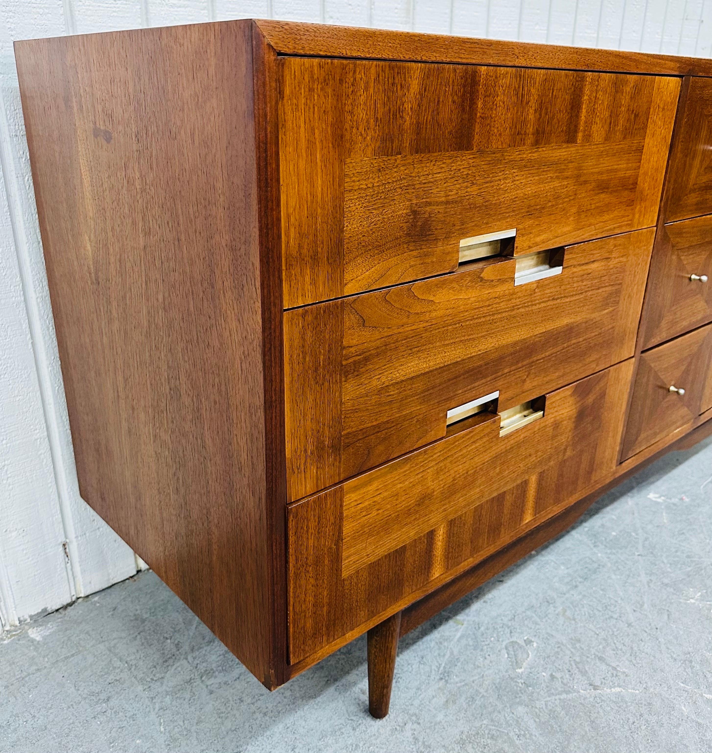 Chrome Mid-Century Modern American of Martinsville 9-Drawer Dresser