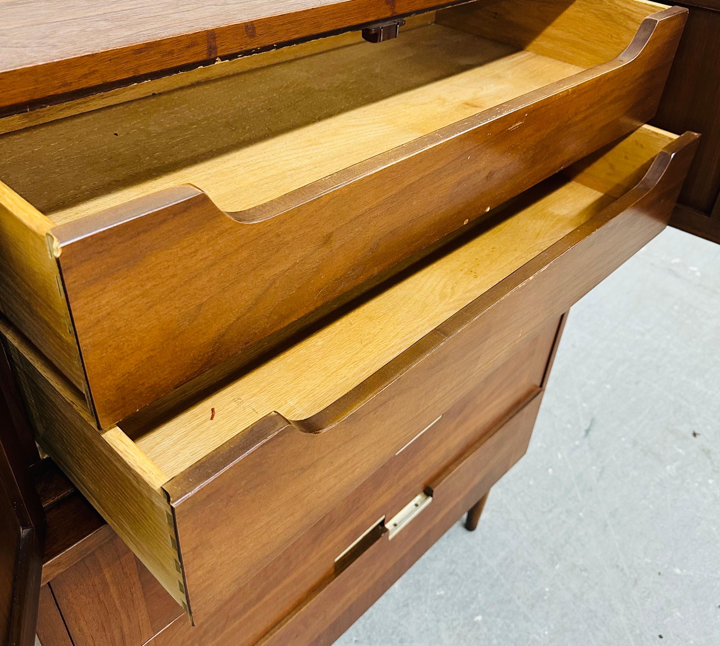 Mid-Century Modern American of Martinsville Accord Walnut High Chest 3