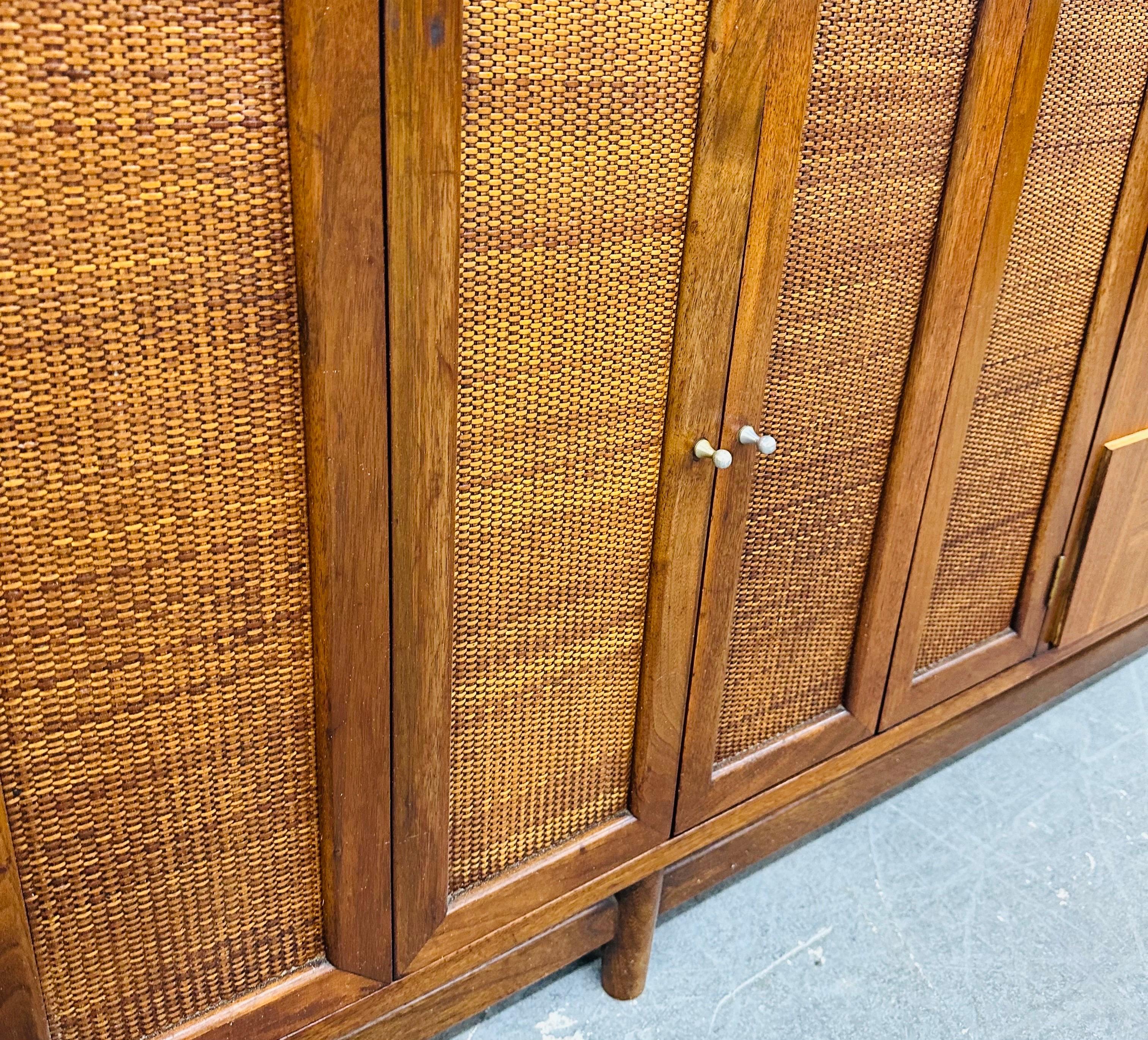 Mid-Century Modern American of Martinsville Accord Walnut Sideboard 4