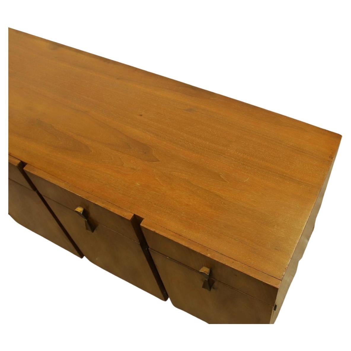 Woodwork Mid-Century Modern American of Martinsville Maple Credenza Dresser Cabinet