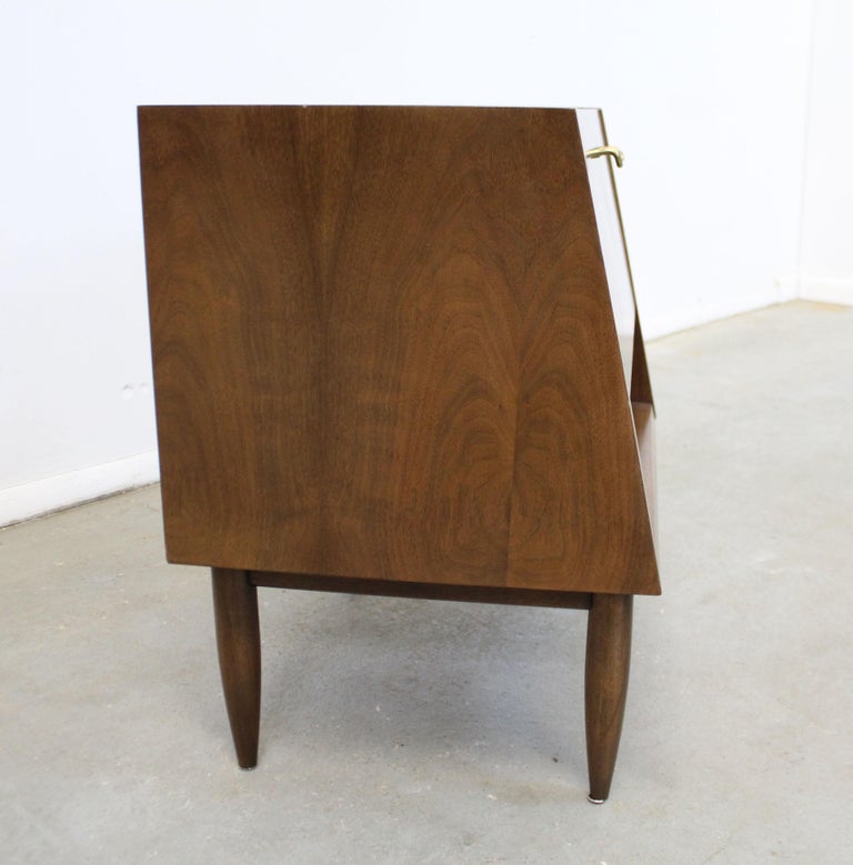 MidCentury Modern American of Martinsville Merton Gershun 'Dania' Nightstand at 1stDibs dania