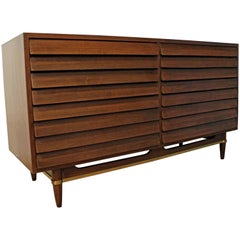 Mid-Century Modern American of Martinsville Merton Gershun Dresser