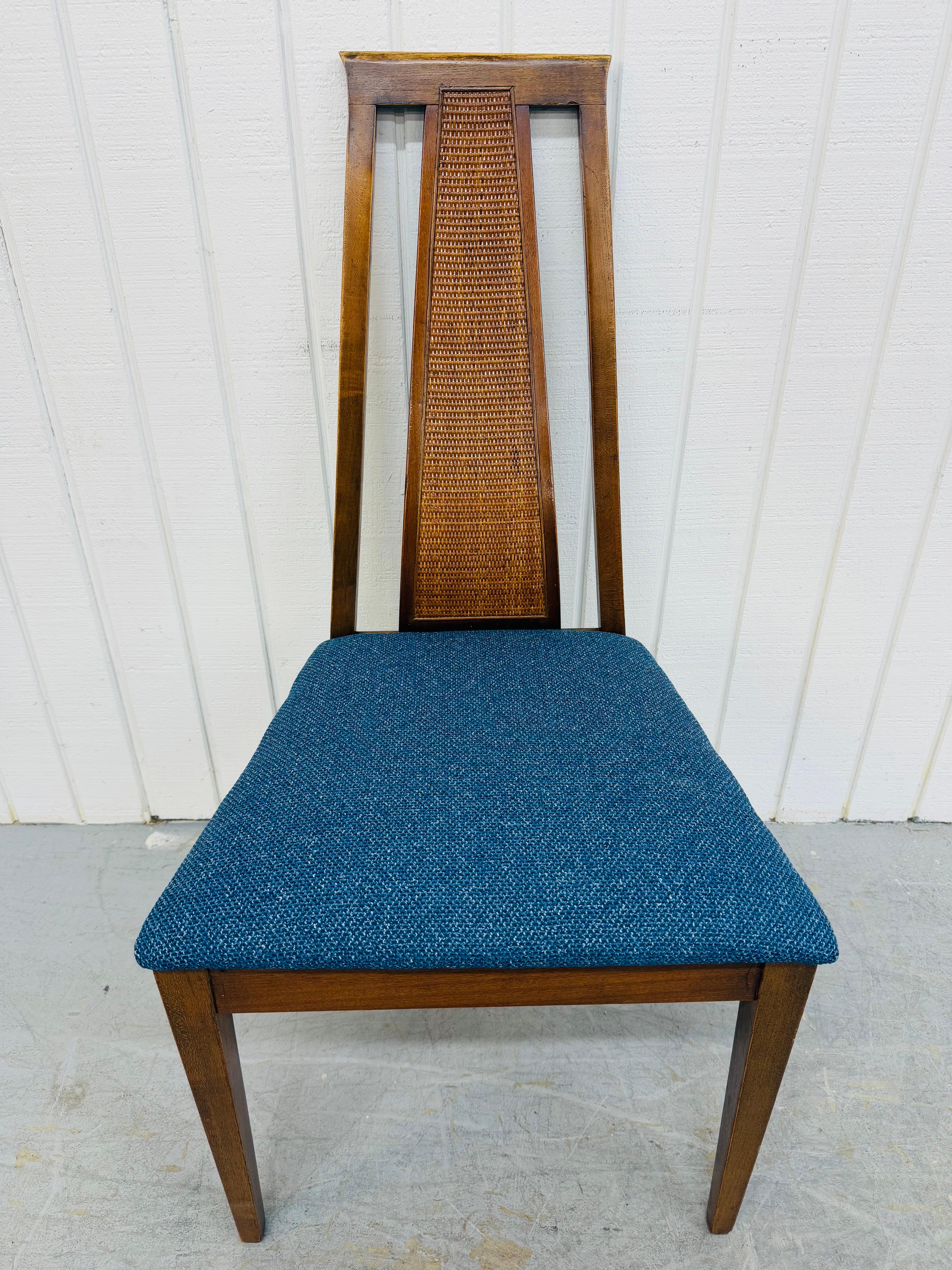 Mid-Century Modern American of Martinsville Walnut Dining Chairs - Set of 6 For Sale 2