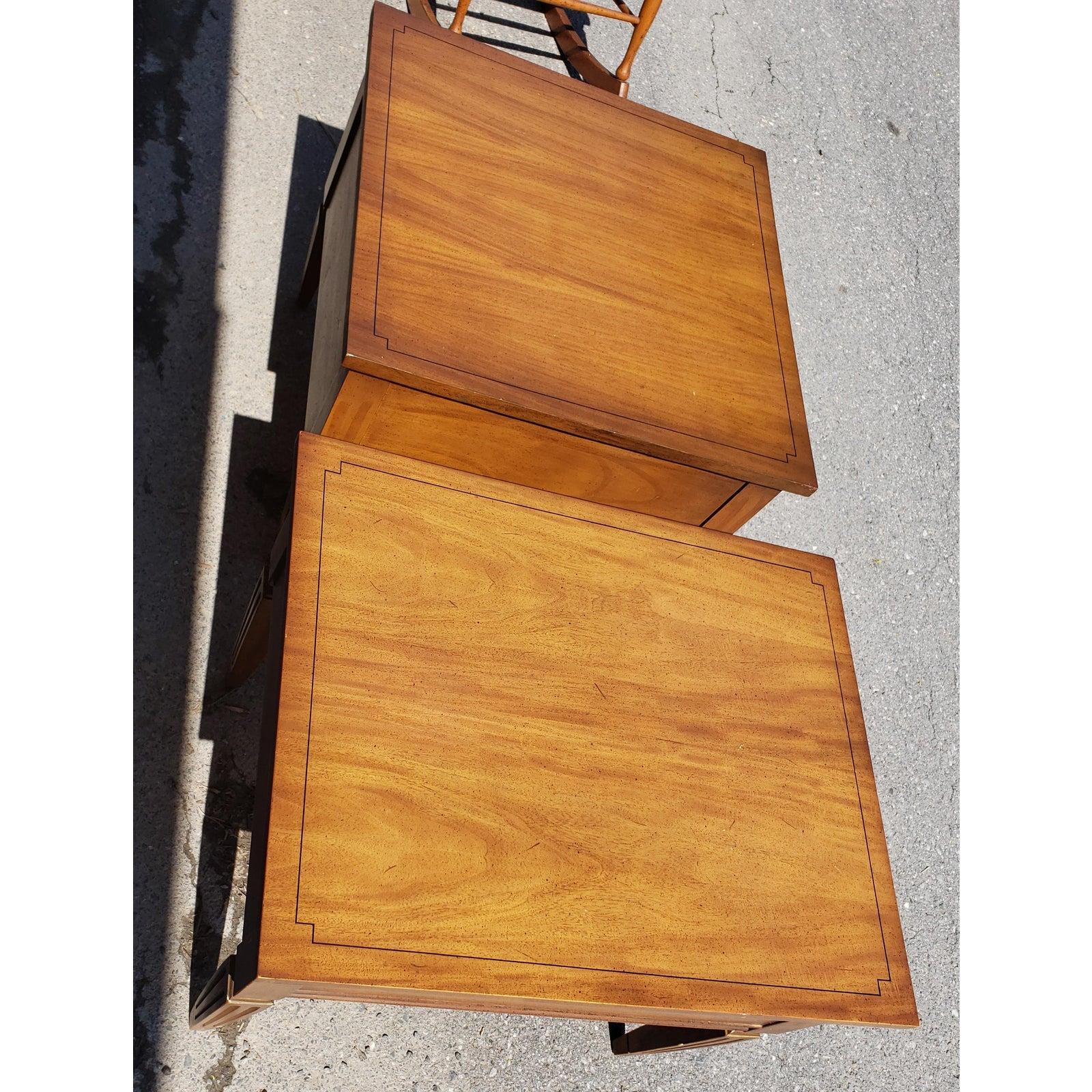 North American Mid-Century Modern American of Martinsville Walnut End Tables, a Pair For Sale