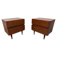 Mid-Century Modern American of Martinsville Walnut Nightstands - Set of 2