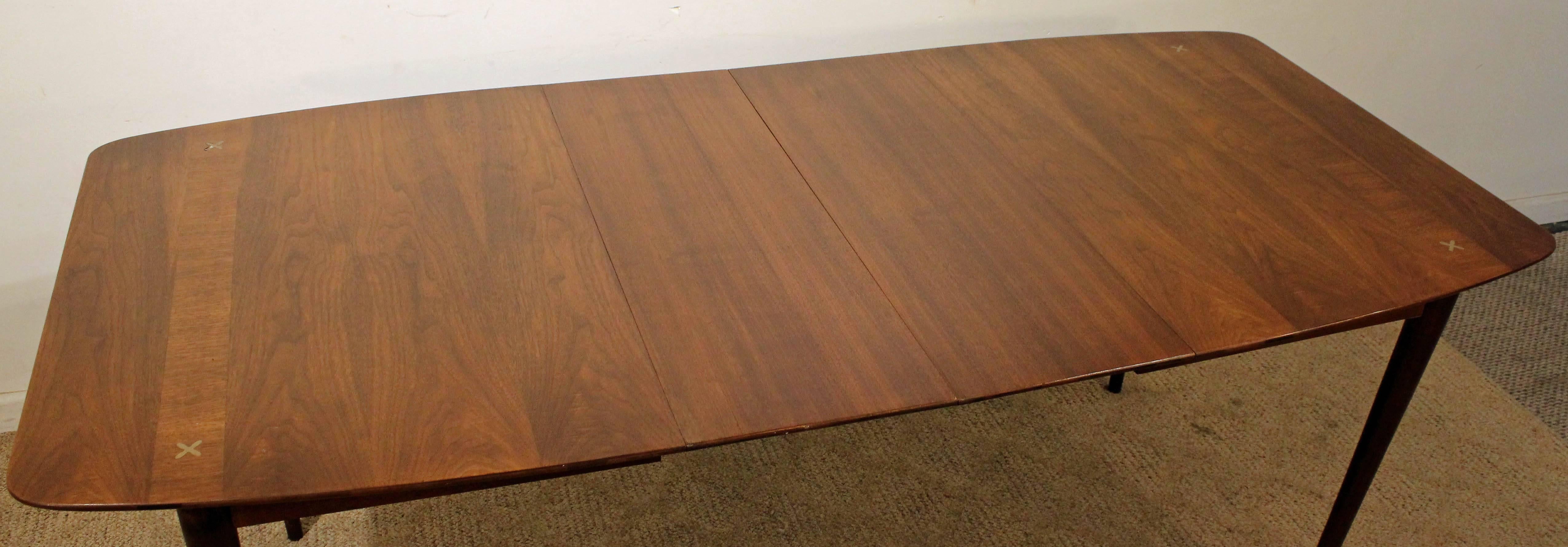 Mid-Century Modern American of Martinsville Walnut Surfboard Dining Table 2