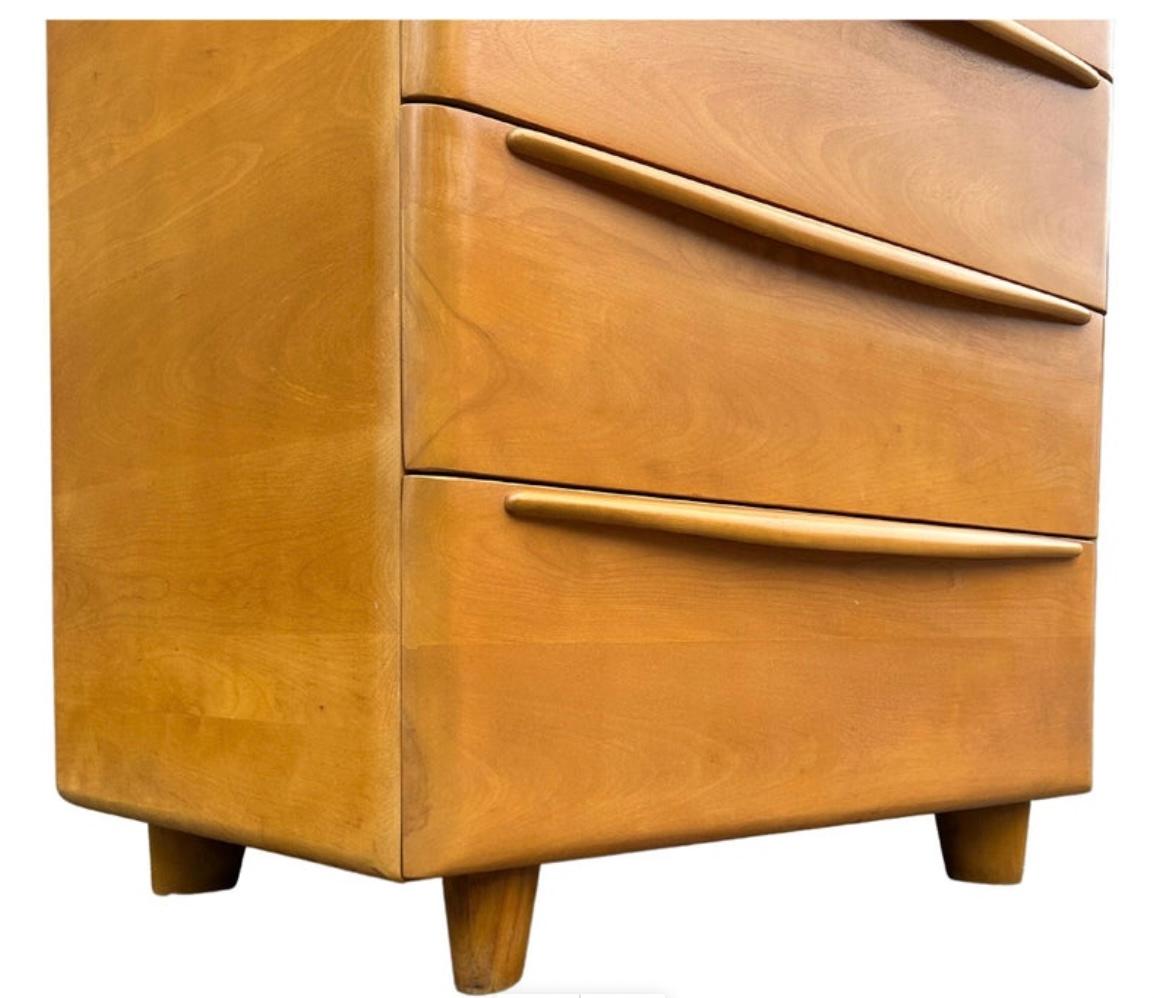 Mid-Century Modern American Sculpted Tall 5 Drawer Dresser Solid Maple In Good Condition For Sale In BROOKLYN, NY