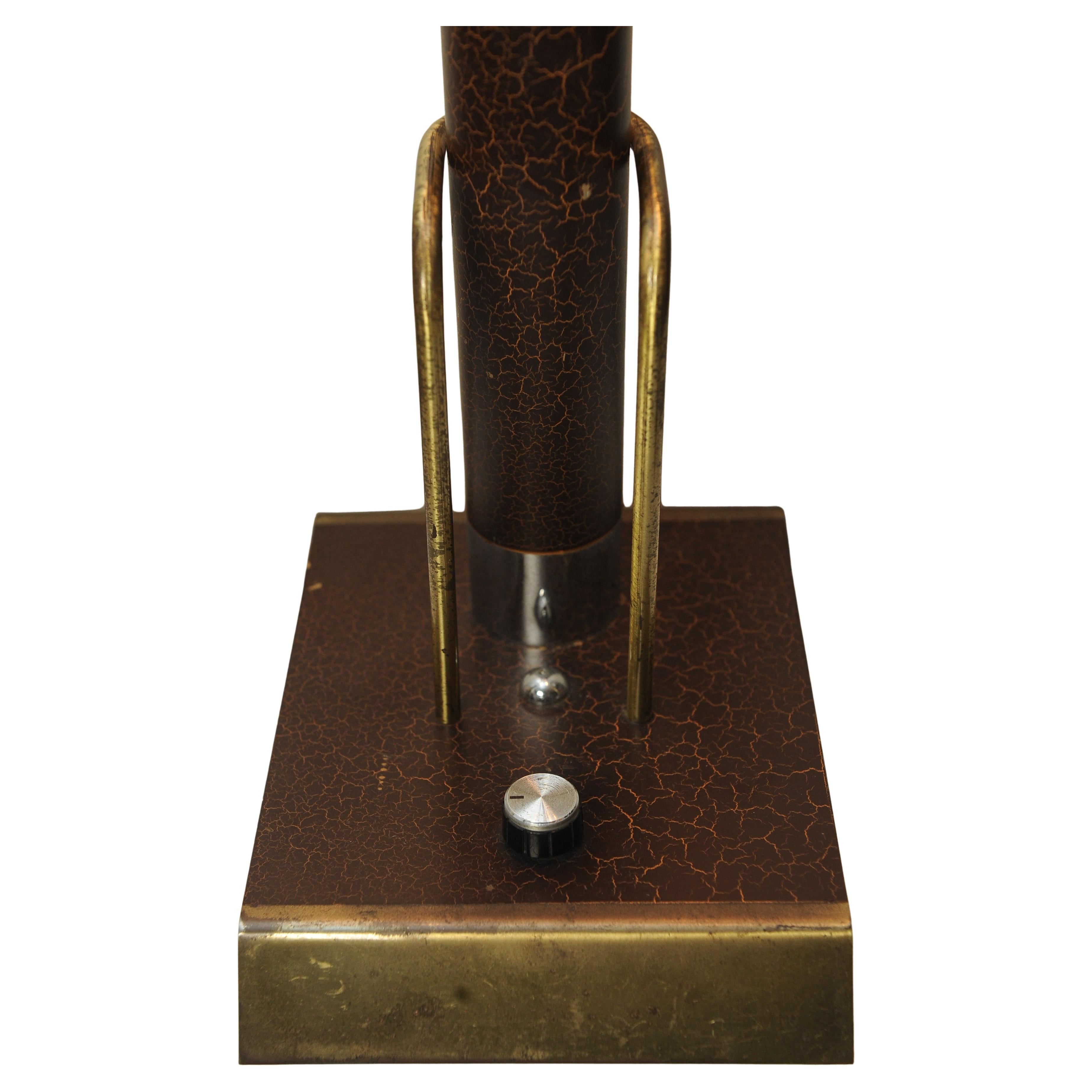 The Moderns Modern Americain Six Branch Chrome & Brass Sculptural Table Lampes de table Bon état - En vente à Reading, Berkshire