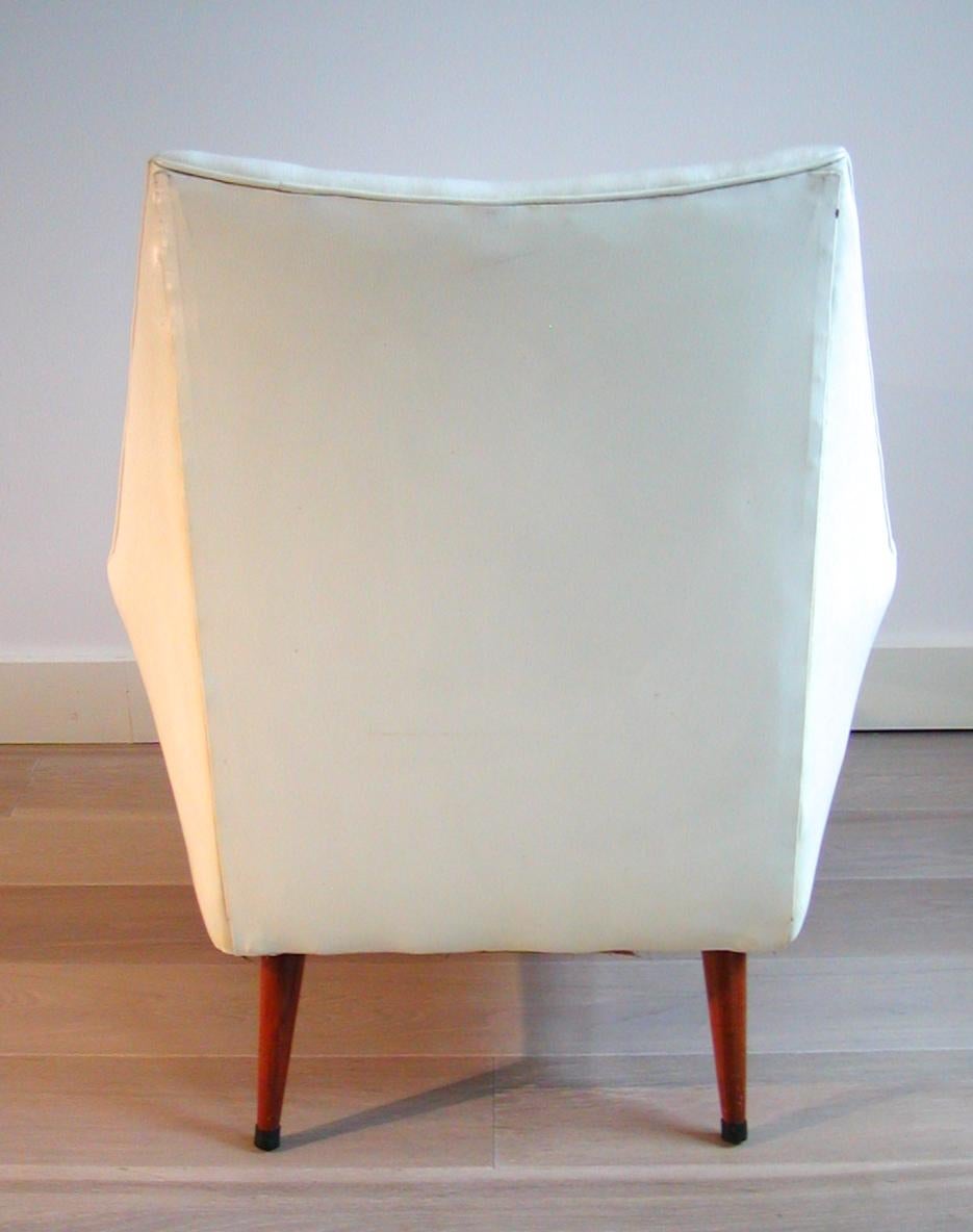 Synthetic White Mid-Century Modern American 'Squirm' Lounge Chair by Paul McCobb For Sale