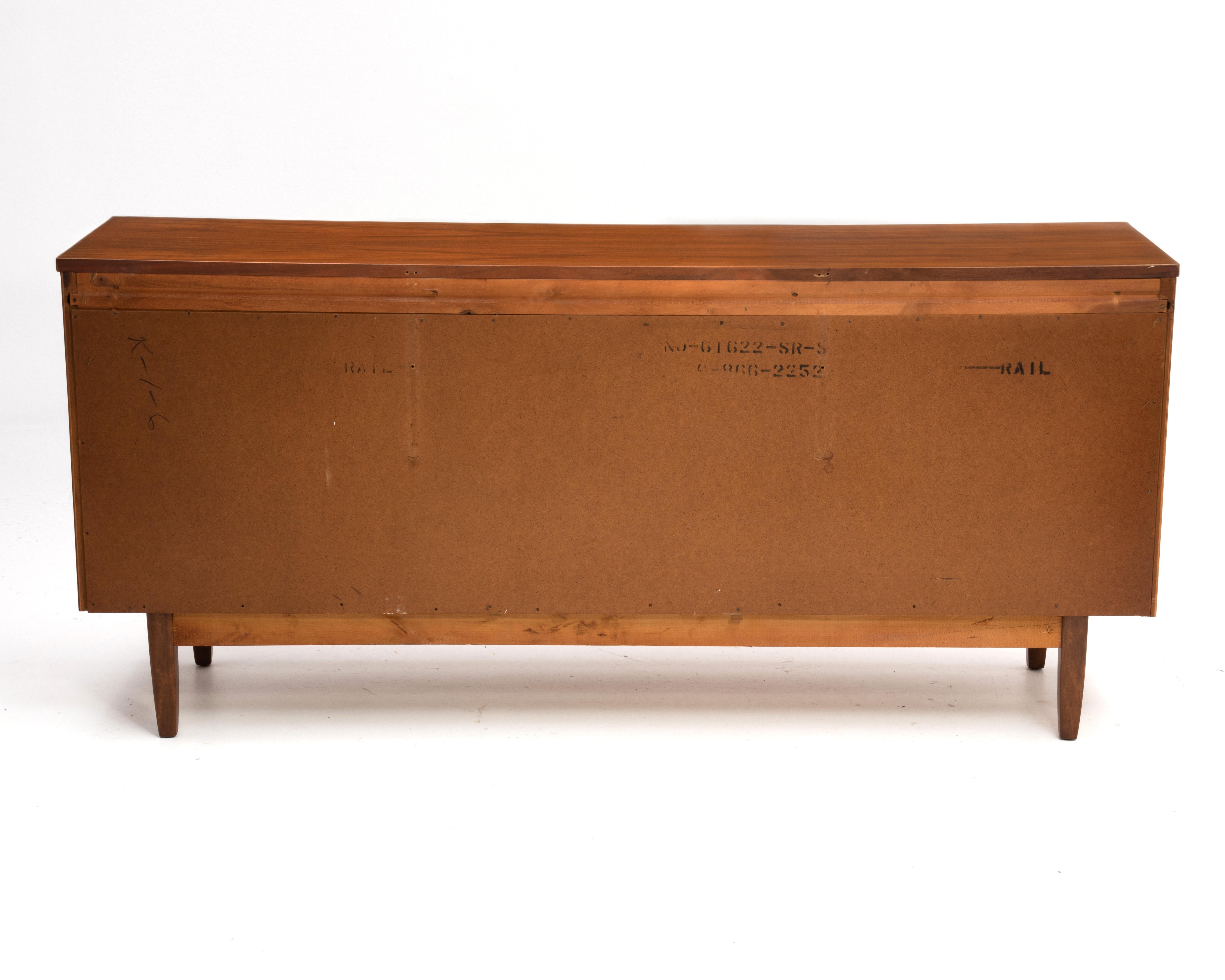 Mid-Century Modern Mid Century Modern American Walnut 9 Drawer Low Dresser Unmarked