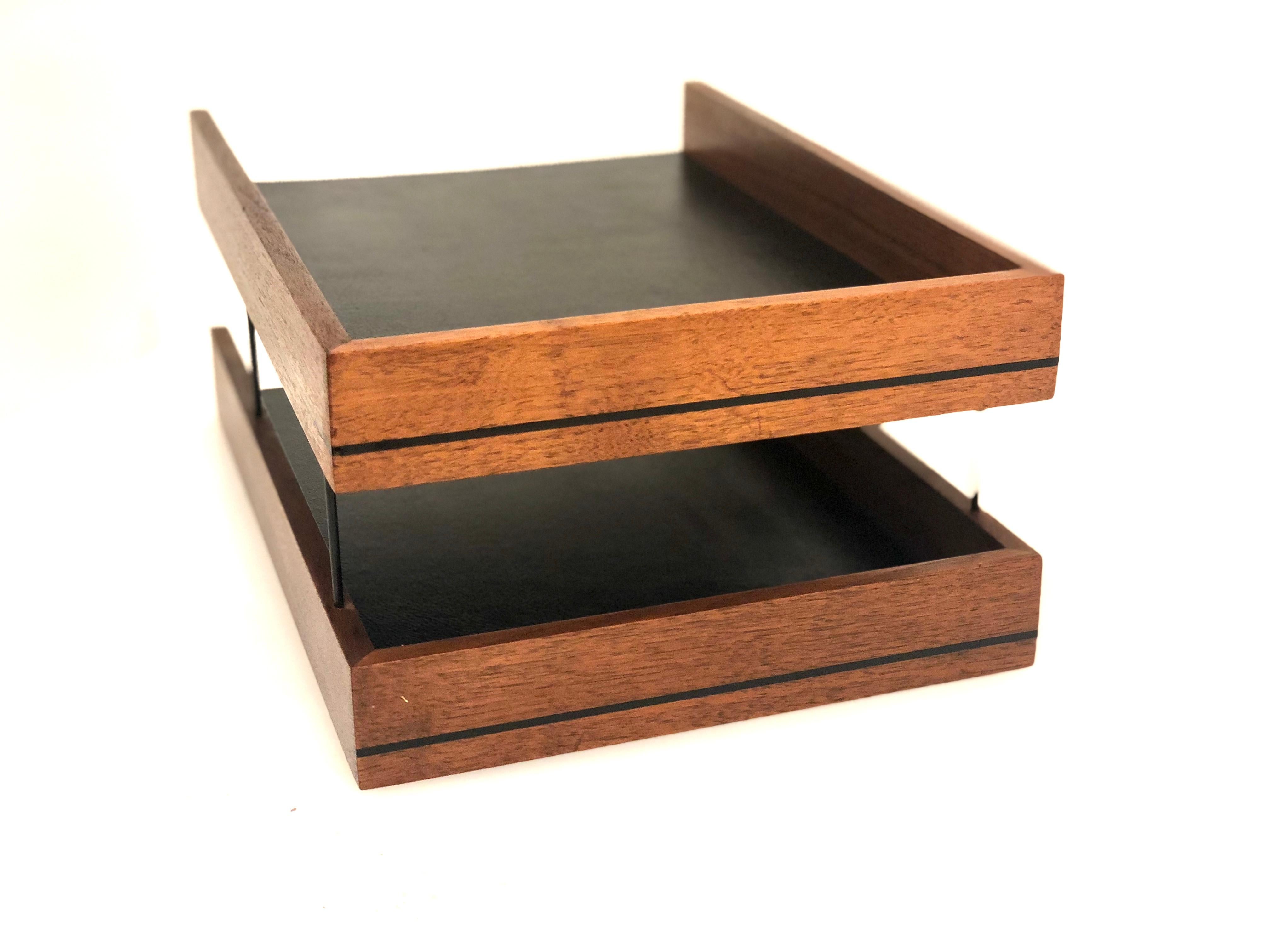 Double letter tray with black lining and solid walnut walls with black inlay detail, circa 1950s freshly refinished, Very nice accent to any executives desk! California design.