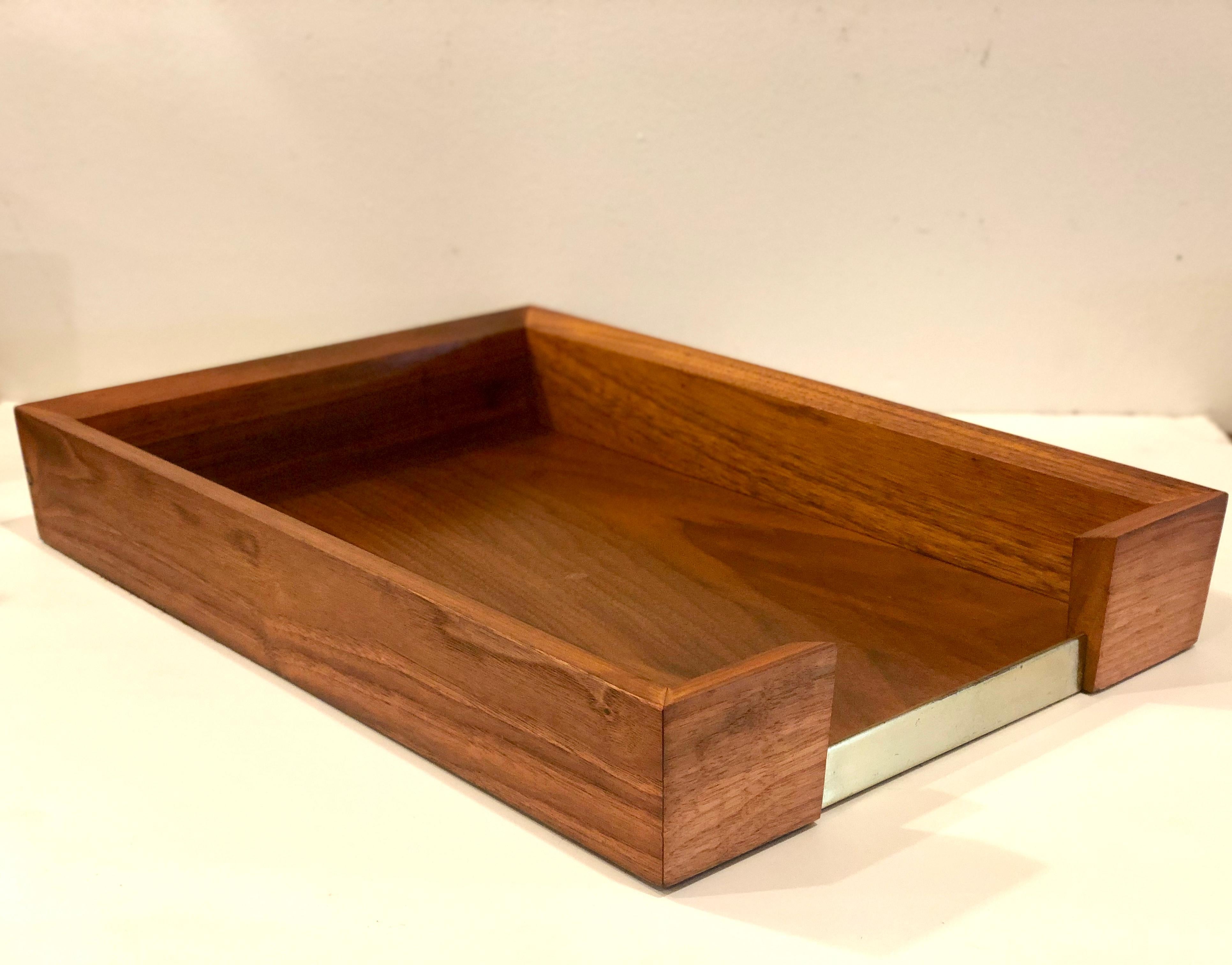 Paper letter tray with brass detail and solid walnut walls, circa 1950s freshly refinished, Very nice accent to any executives desk.