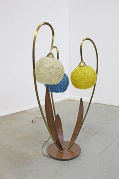 Mid-Century Modern Amorphous Walnut Brass Flower Spaghetti 3-Way Table Lamp
