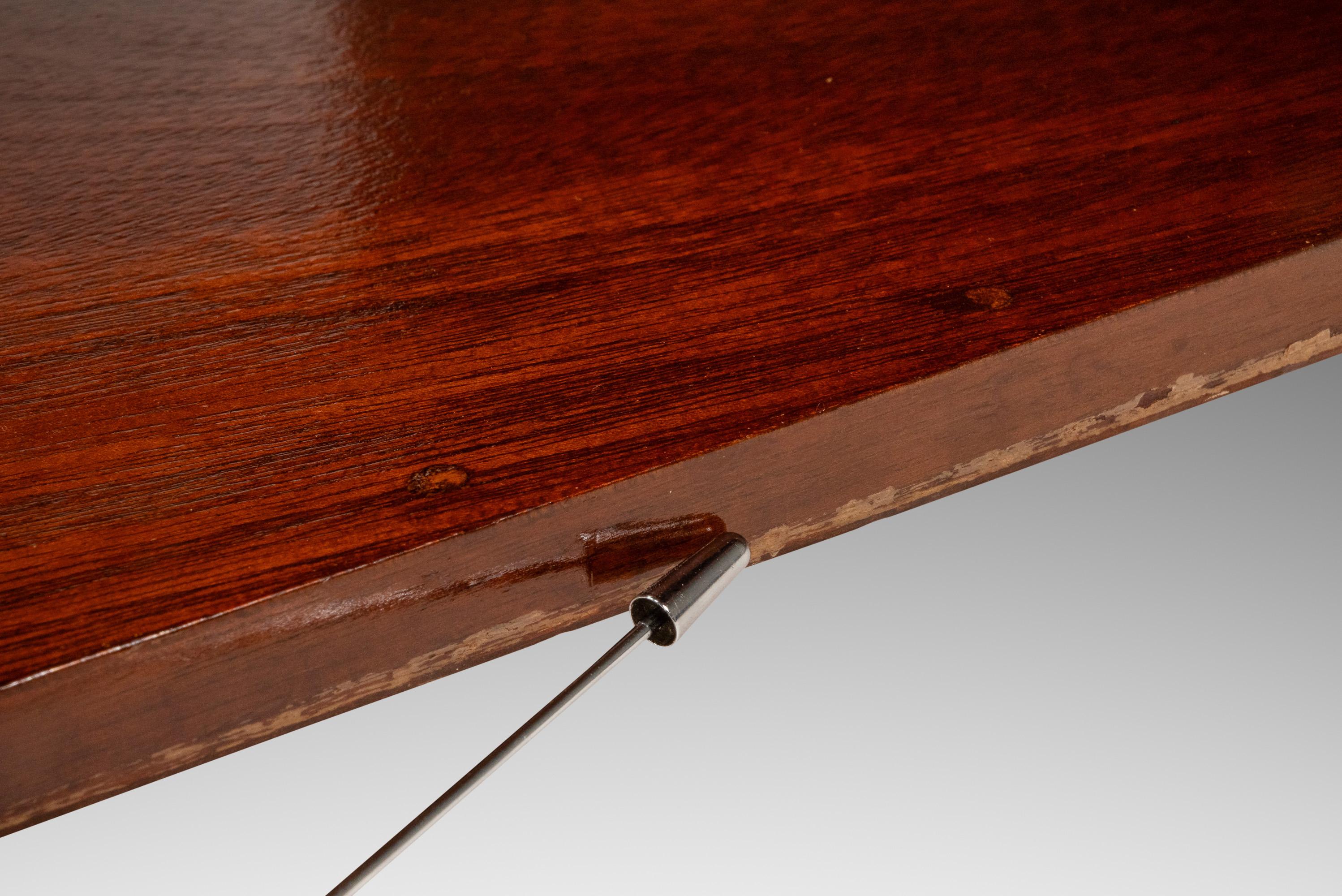 Mid-Century Modern Angular Coffee Table in Solid Mahogany, USA, c. 1960s en venta 3