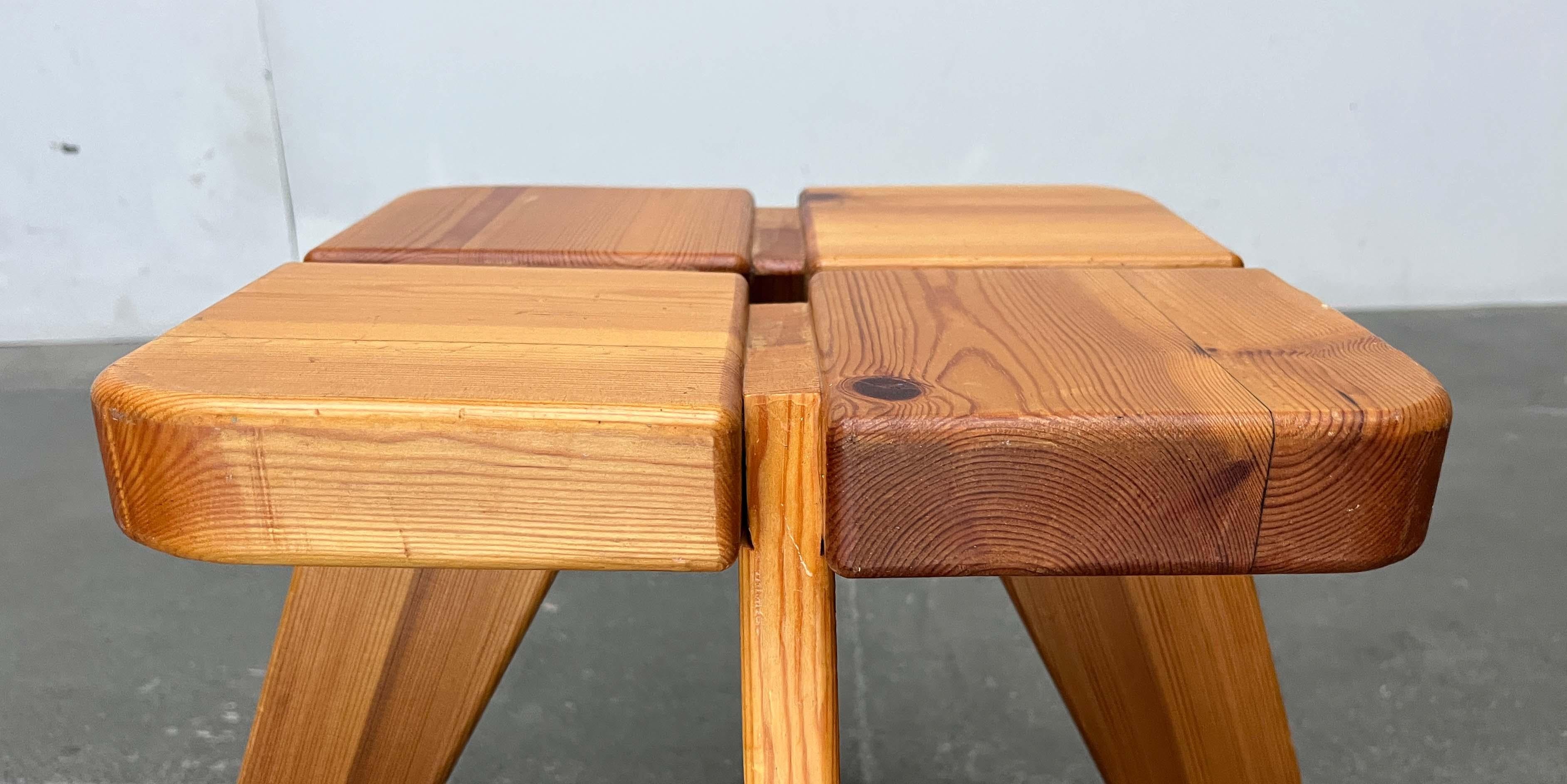 Finnish Mid-Century Modern Apila Pinewood Stool from Finland attributed to Rauni Peippo For Sale