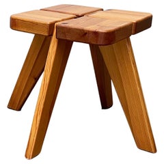 Mid-Century Modern Apila Pinewood Stool from Finland attributed to Rauni Peippo