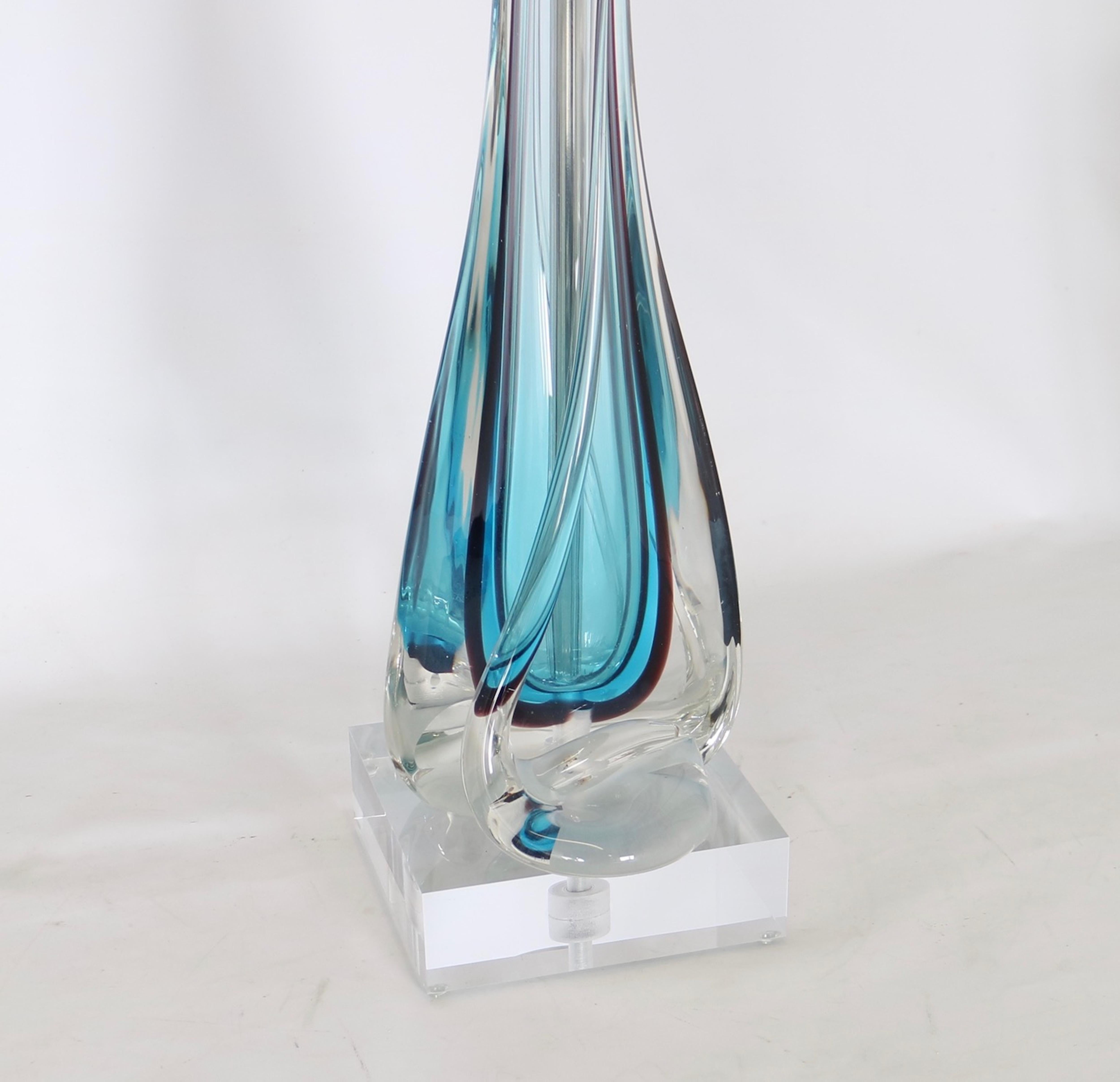 Mid-Century Modern Archimide Seguso Lamp in Blue Murano Glass In Excellent Condition In New York, NY