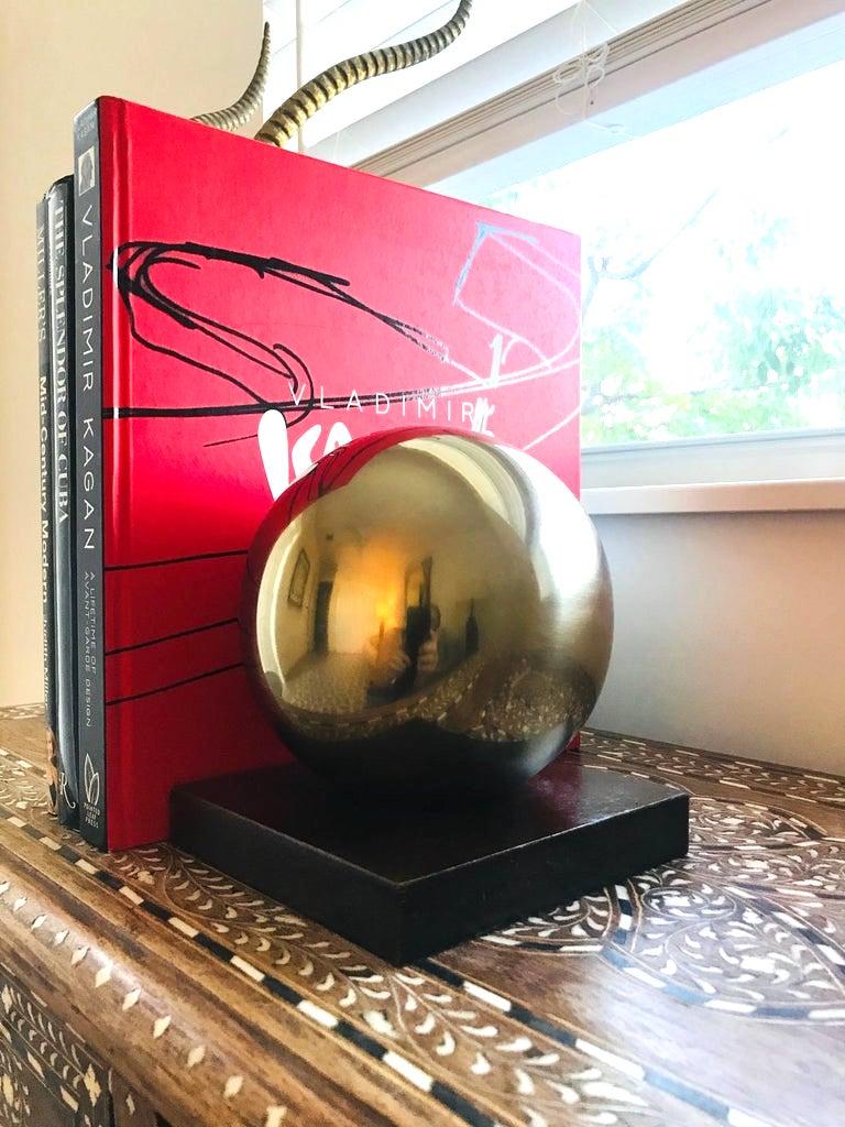 Mid-Century Modern Architectural Brass Globe Bookend & Decorative Object, 1970s For Sale 4