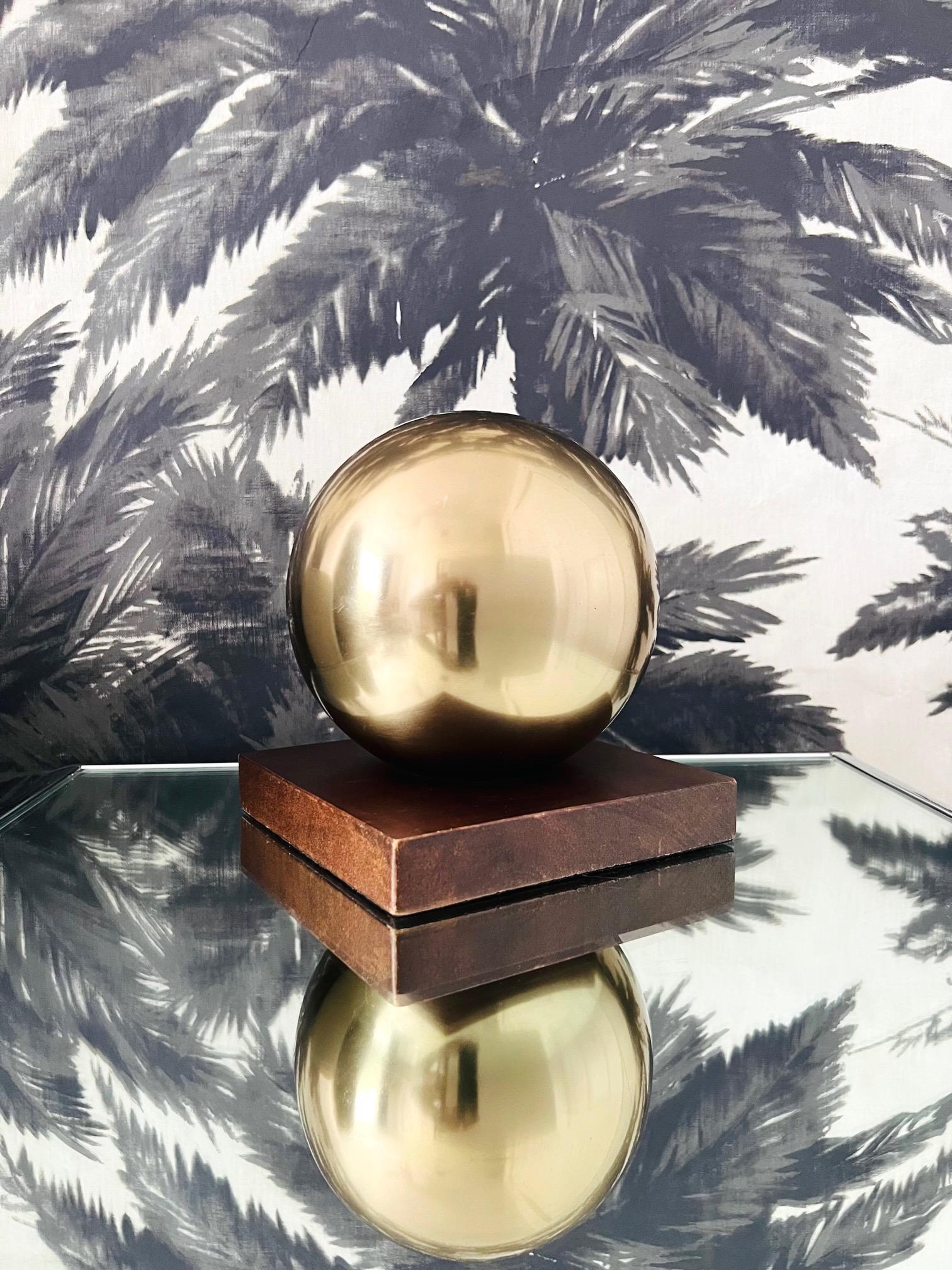 American Mid-Century Modern Architectural Brass Globe Bookend & Decorative Object, 1970s For Sale