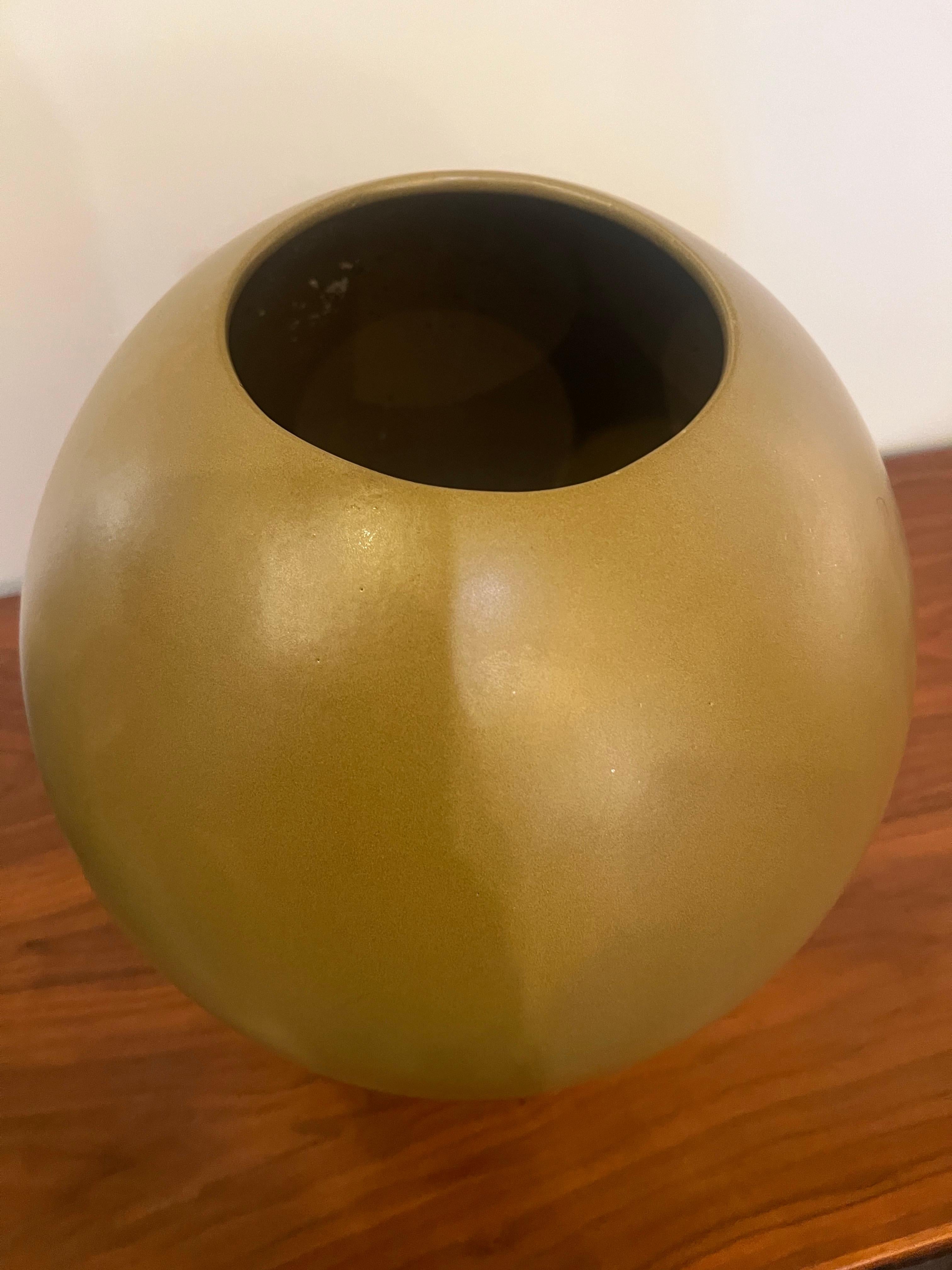 Américain Jardinière en poterie Architectural Modern du milieu du siècle par Marilyn Kay Austin en vente