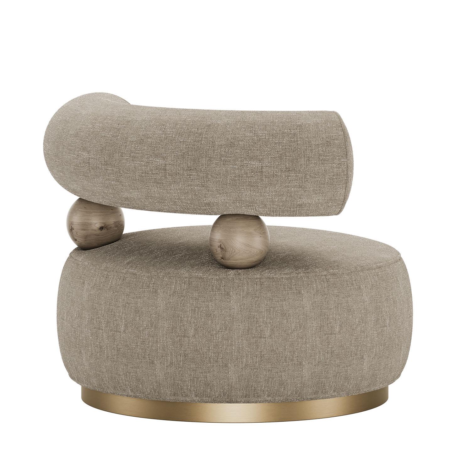 Fait main Mid-Century Modern Aretha Armchair in Chenille Handcrafted by Mavo Atelier en vente
