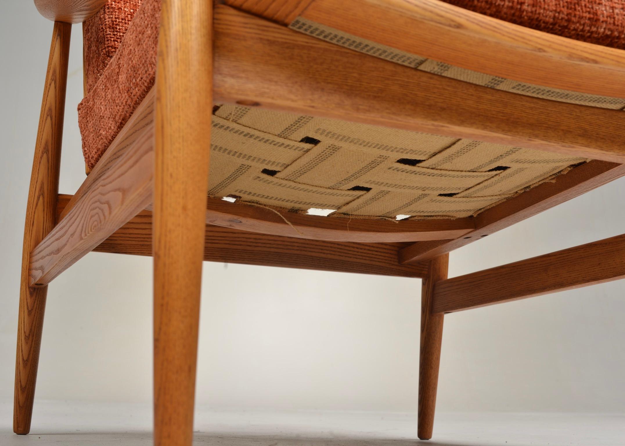 Unknown Mid Century Modern Arm Chair For Sale