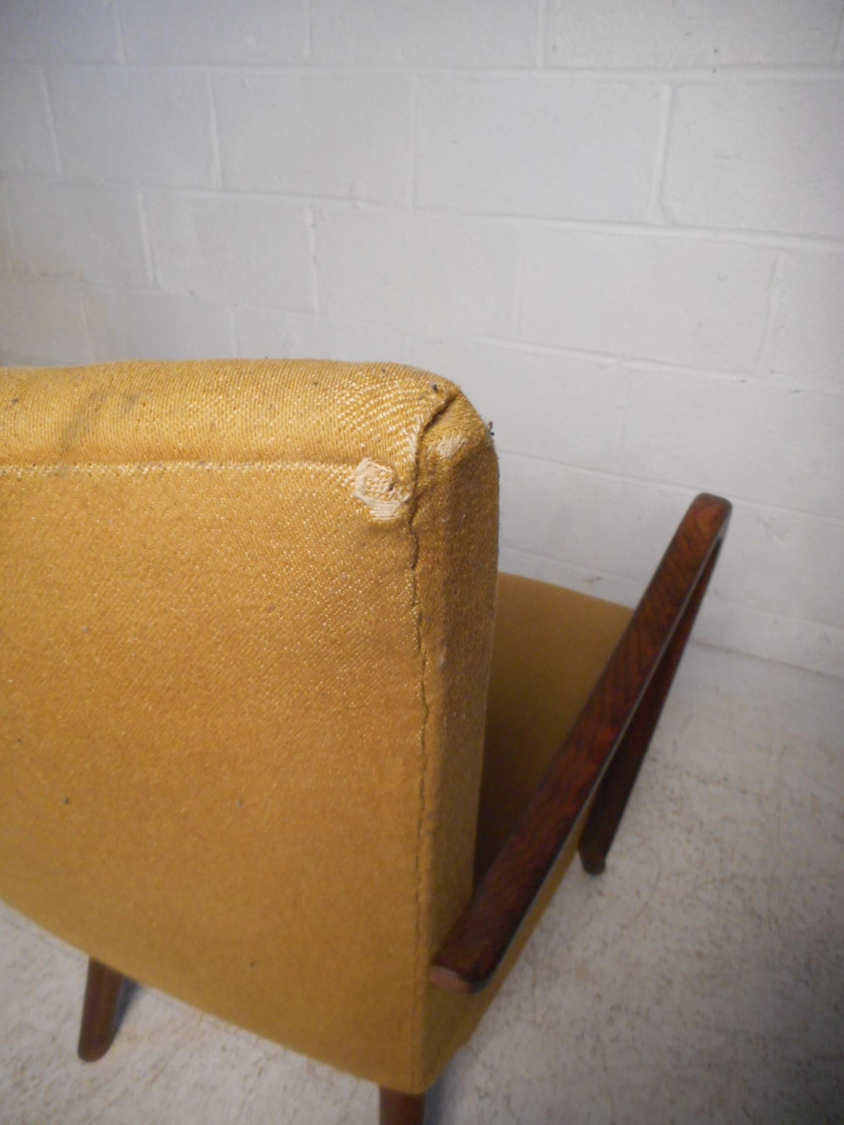 Mid-Century Modern Armchair 2