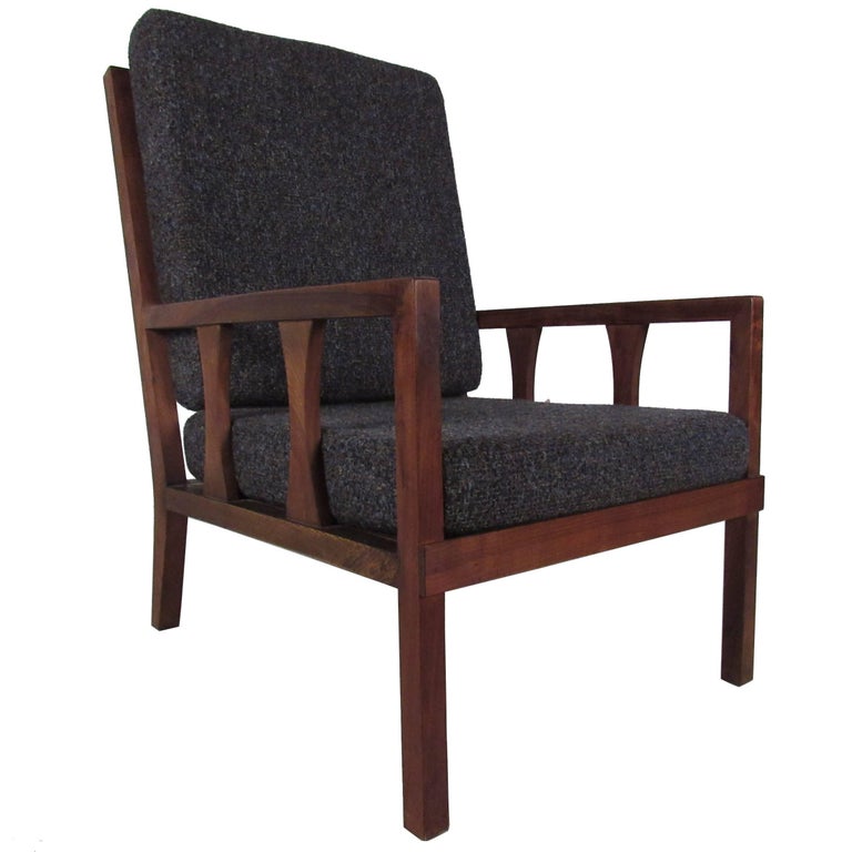 MidCentury Modern Arm Chair For Sale at 1stDibs