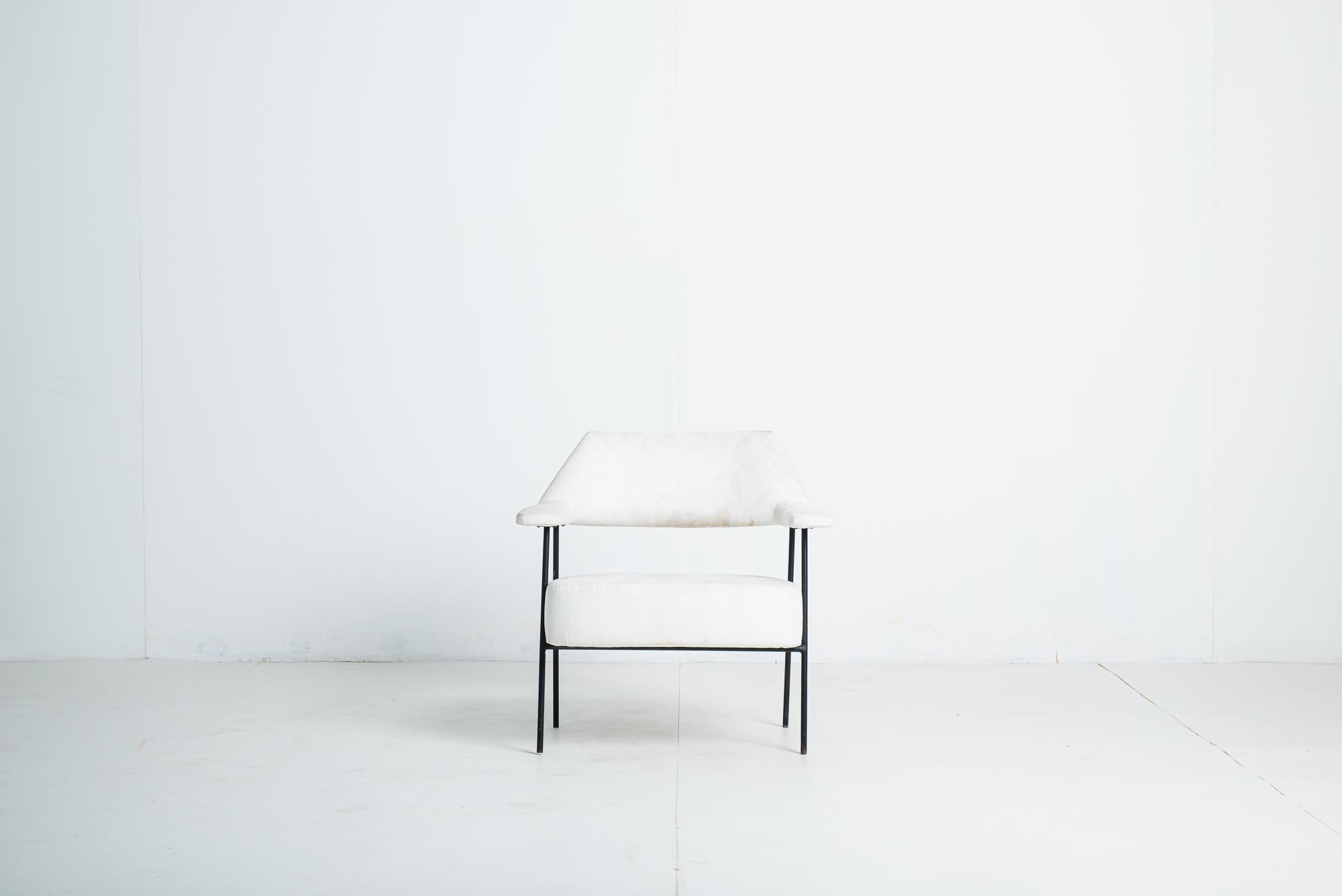 Metalwork Mid-Century Modern Armchair by Joaquim Tenreiro, Brazil, 1960s For Sale