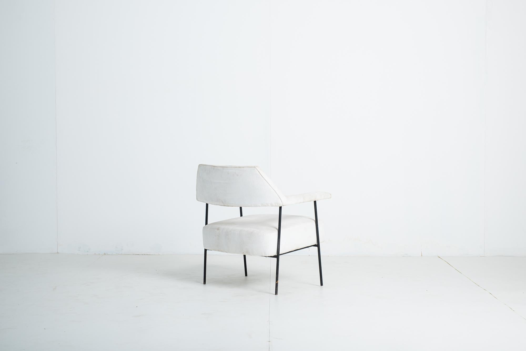 Metal Mid-Century Modern Armchair by Joaquim Tenreiro, Brazil, 1960s For Sale