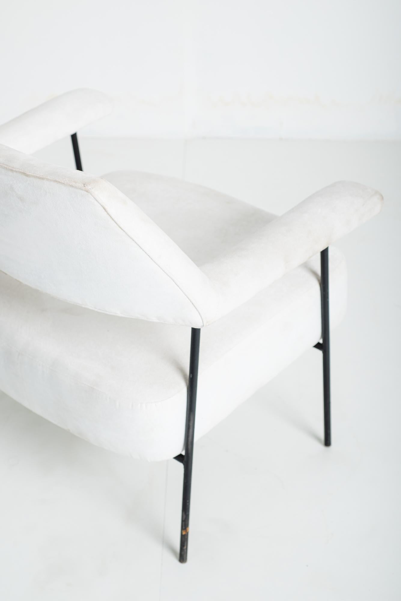Mid-Century Modern Armchair by Joaquim Tenreiro, Brazil, 1960s For Sale 2
