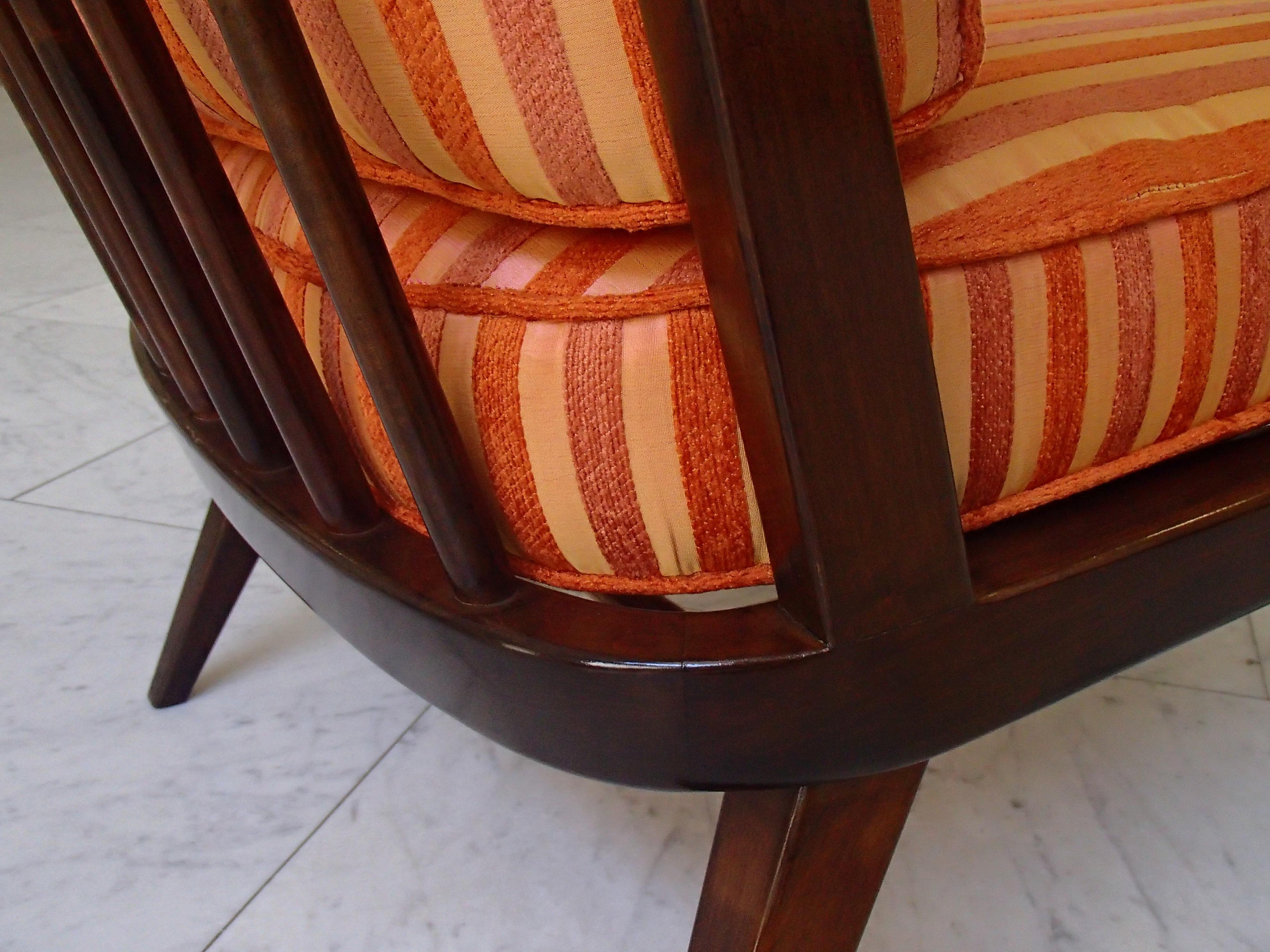 Silk Mid-Century Modern Armchair by Knoll Antimott Cushions Orange Tones Stripes For Sale