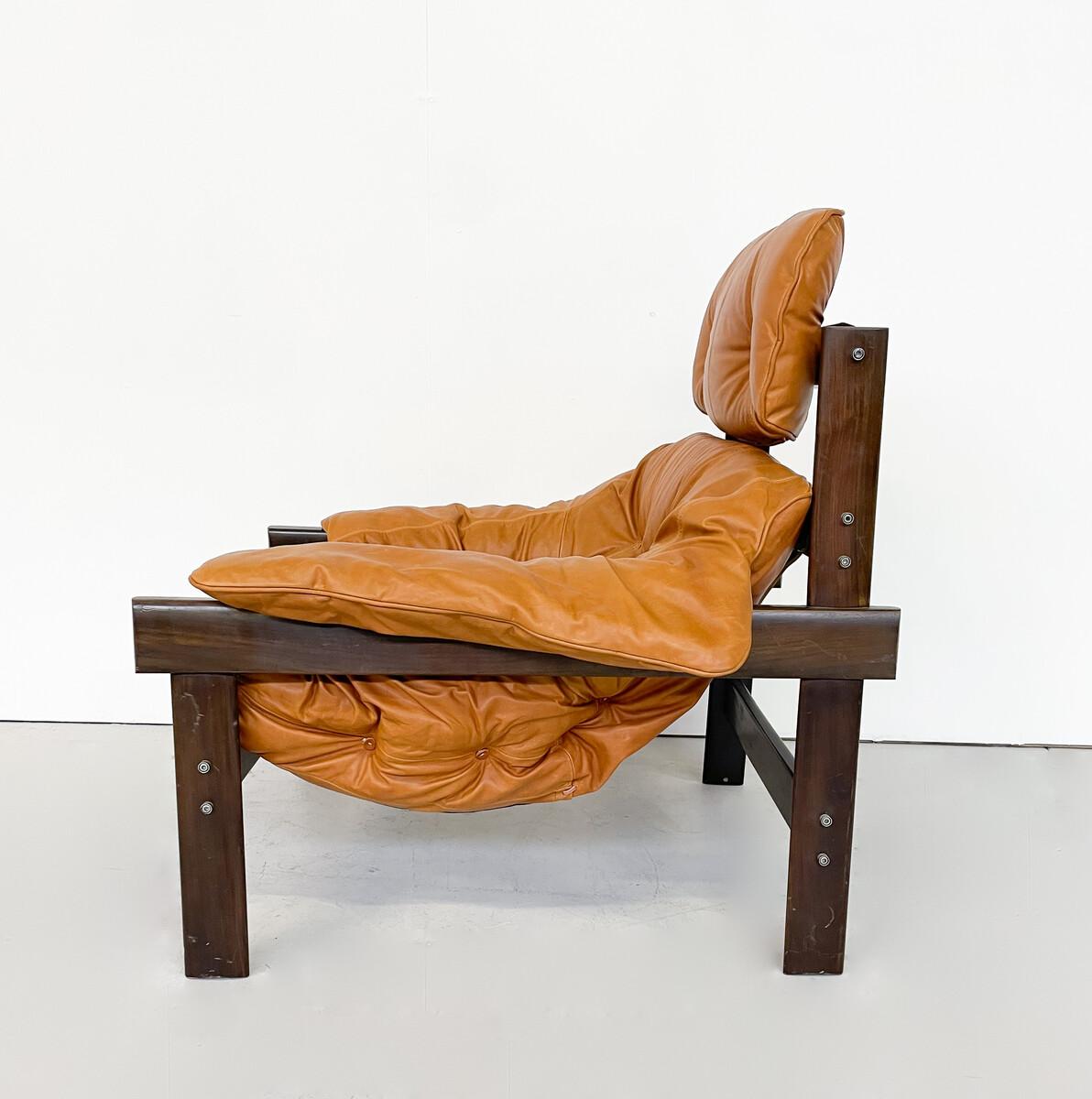 Leather Mid-Century Modern Armchair by Percival Lafer for Lafer MP, Brazil, 1960s For Sale