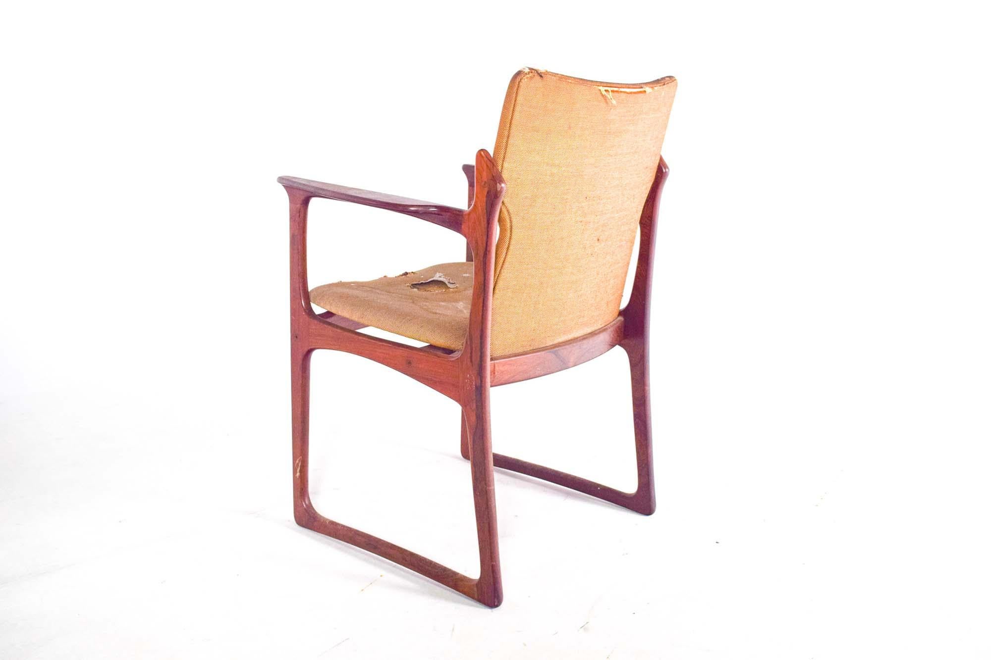 Mid Century Modern Armchair by Vamdrup Stolefabrik in Rosewood, 1960's In Good Condition In Lisboa, Lisboa