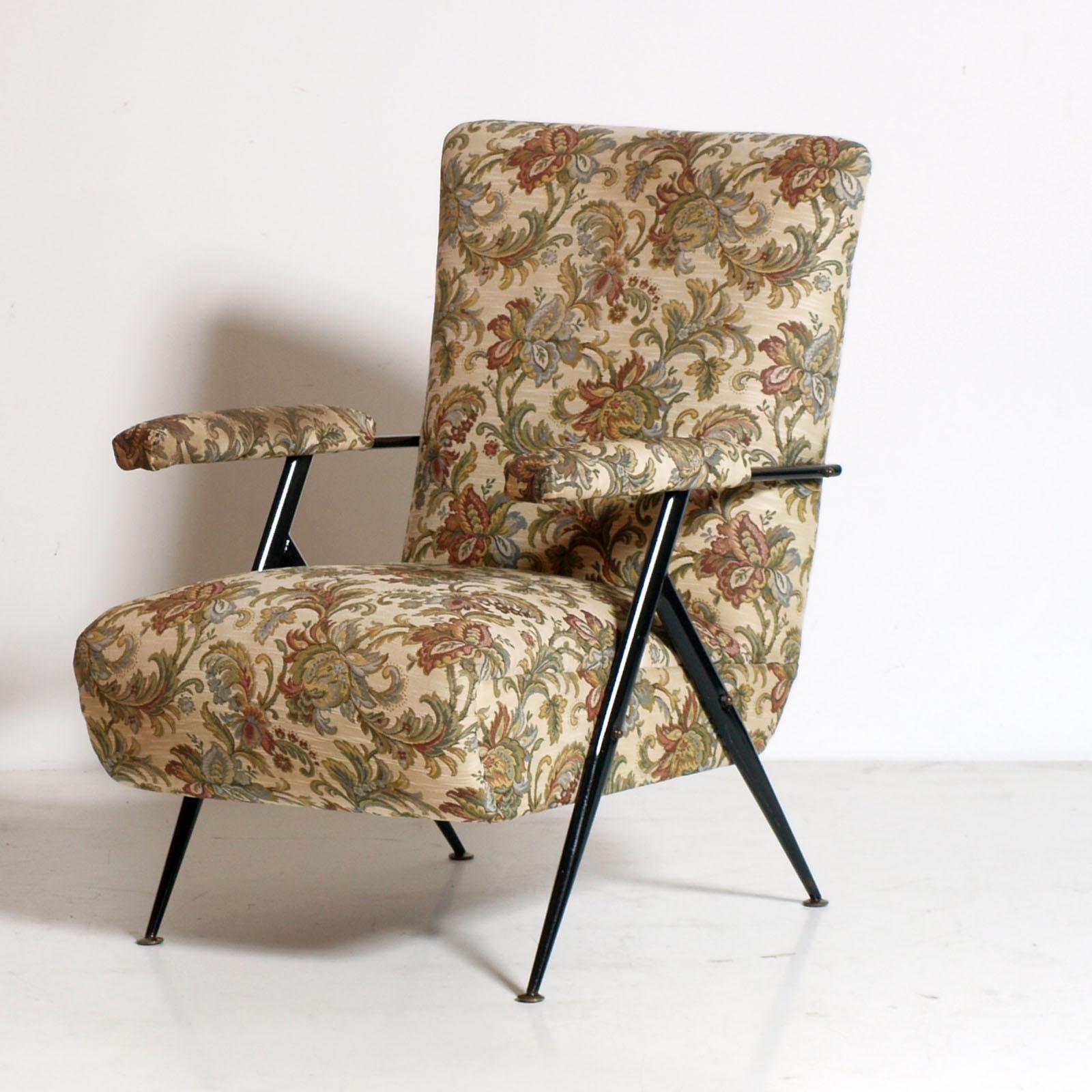 Mid-Century Modern Armchair Club Chair in Black Metal with Original  Upholstery For Sale at 1stDibs