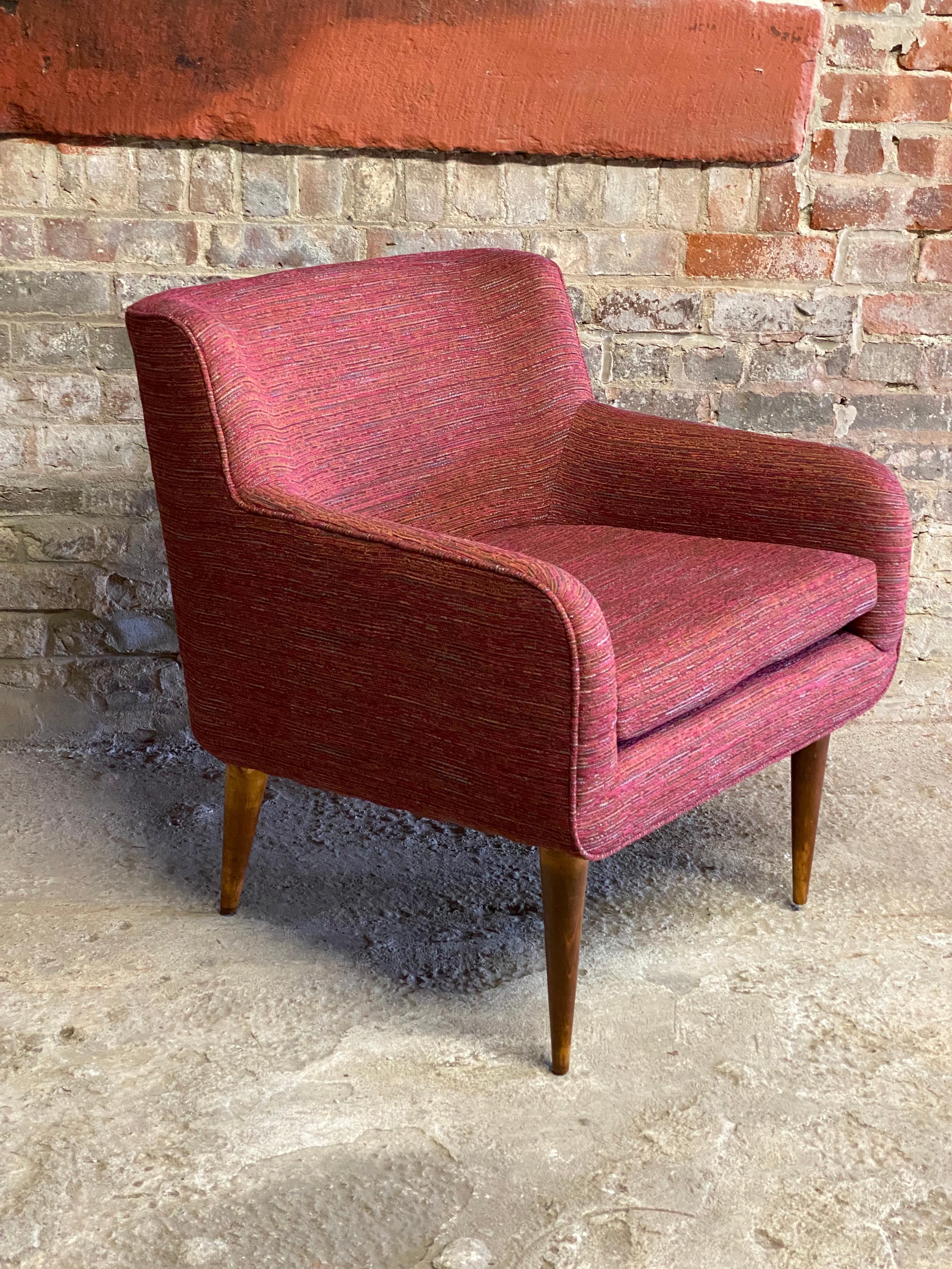 A comfortable compact sexy little accent chair. Great in any spot in the home or office. Freshly upholstered with new cushioning. Upholstered in a sweet durable, period style fabric. Raspberry, gray and gold! Elegant tapered legs and a curved and