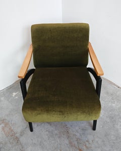 Mid Century Modern Armchair "Gazelle" with dynamic design, Yugoslavia 1960s