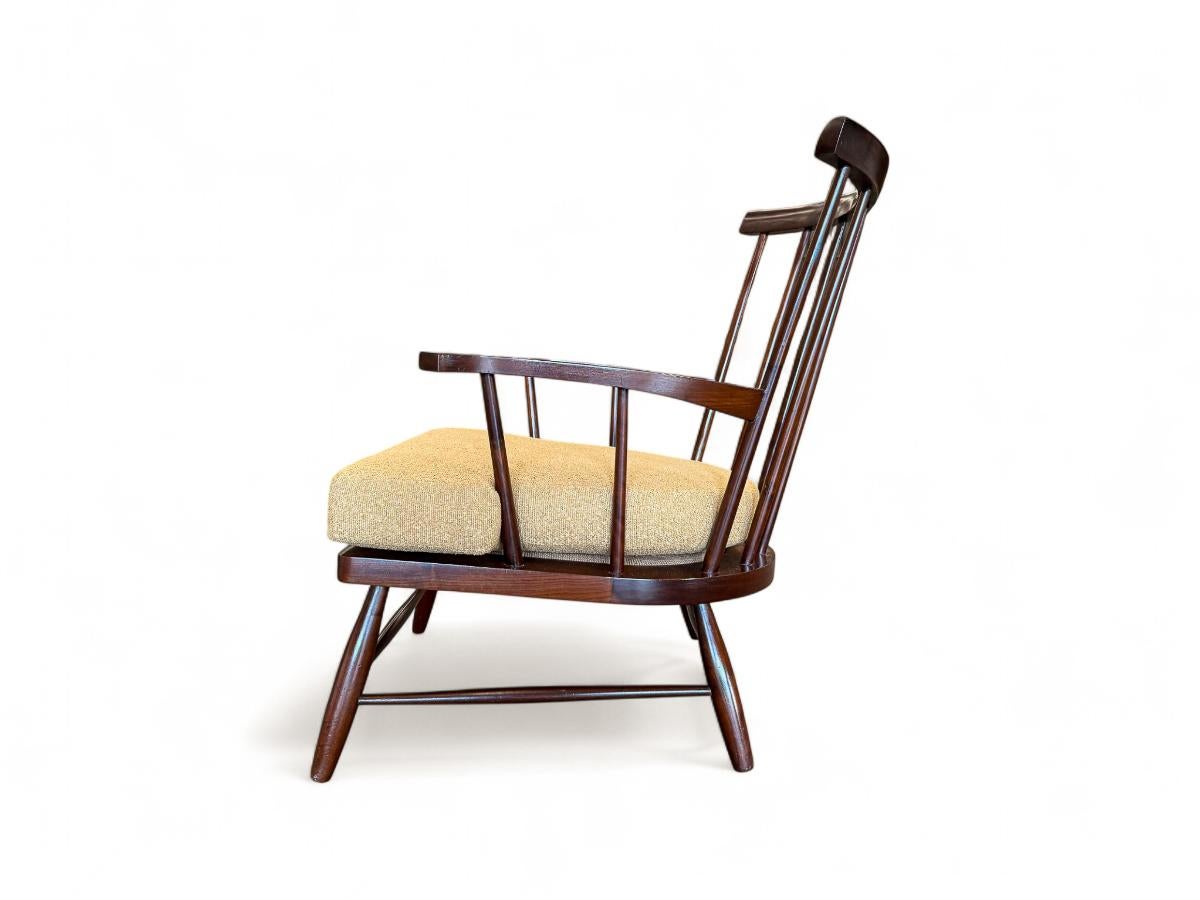 Mid-Century Modern Armchair in Hardwood & Boucle, A Forma Decorativa, Brazil For Sale 4