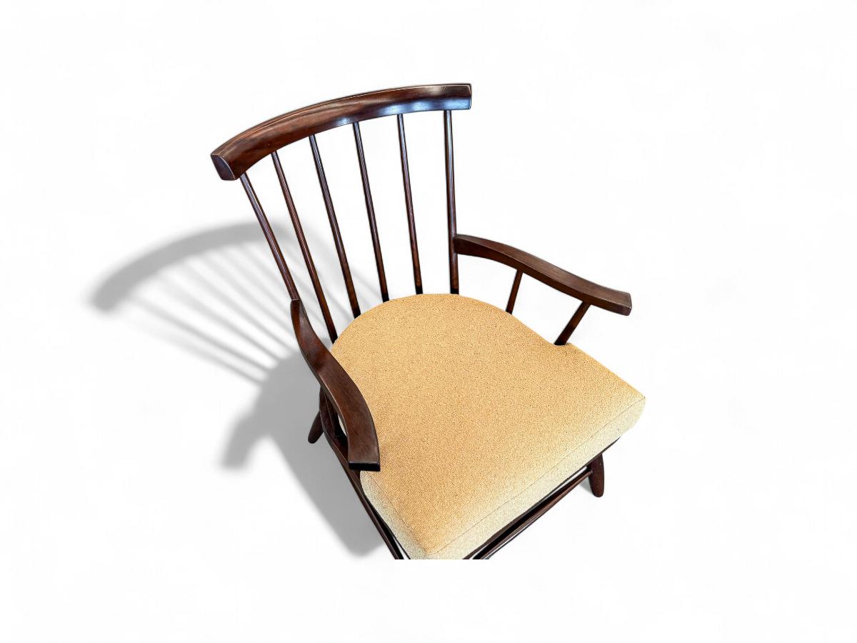 Mid-Century Modern Armchair in Hardwood & Boucle, A Forma Decorativa, Brazil For Sale 5