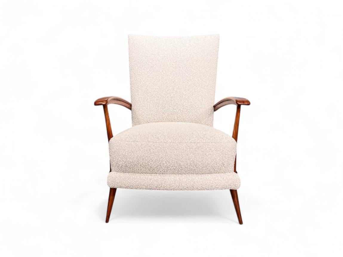 Mid-Century Modern Brazilian Modern Armchair in Hardwood , Leather and Bouclé, Giuseppe Scapinelli For Sale