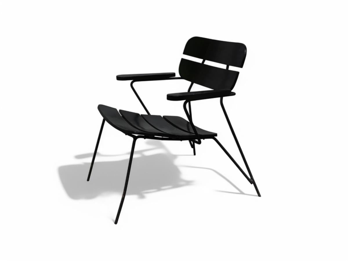 Iron Mid Century Modern Armchair in Metal & Wood by Carlo Hauner, Brazil, 1950s For Sale