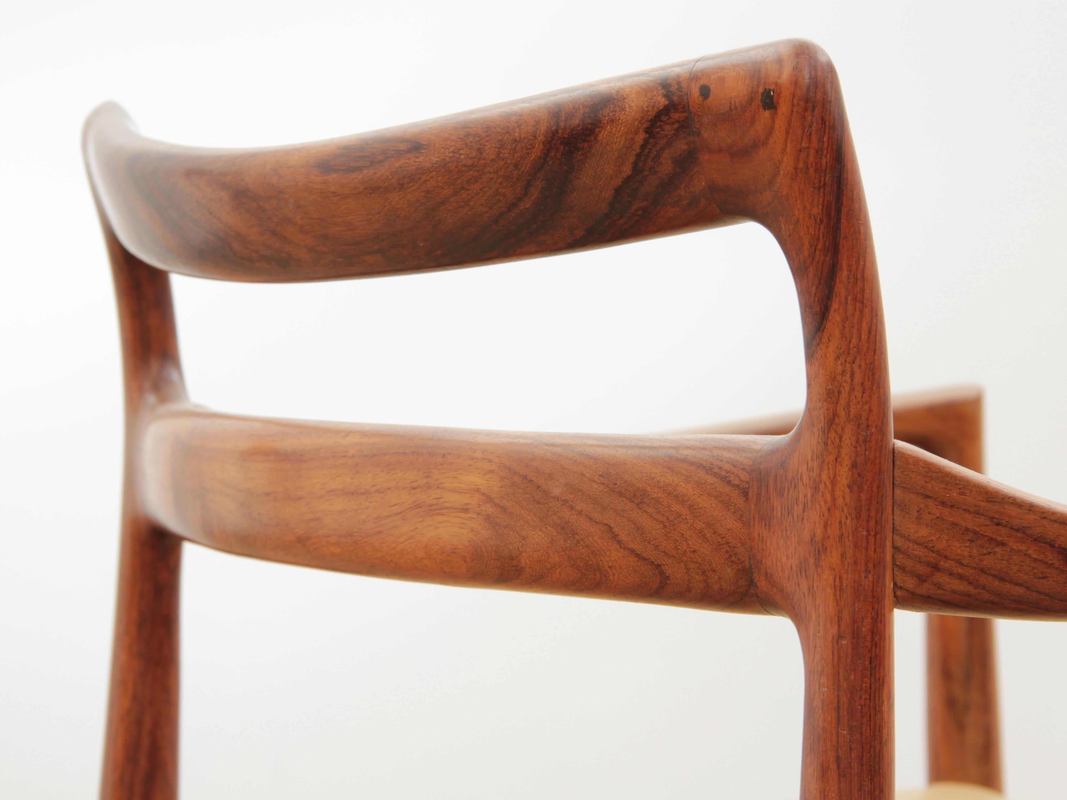 Fauteuil moderne du milieu du siècle en bois de rose par Kai Lyngfeldt en vente 6