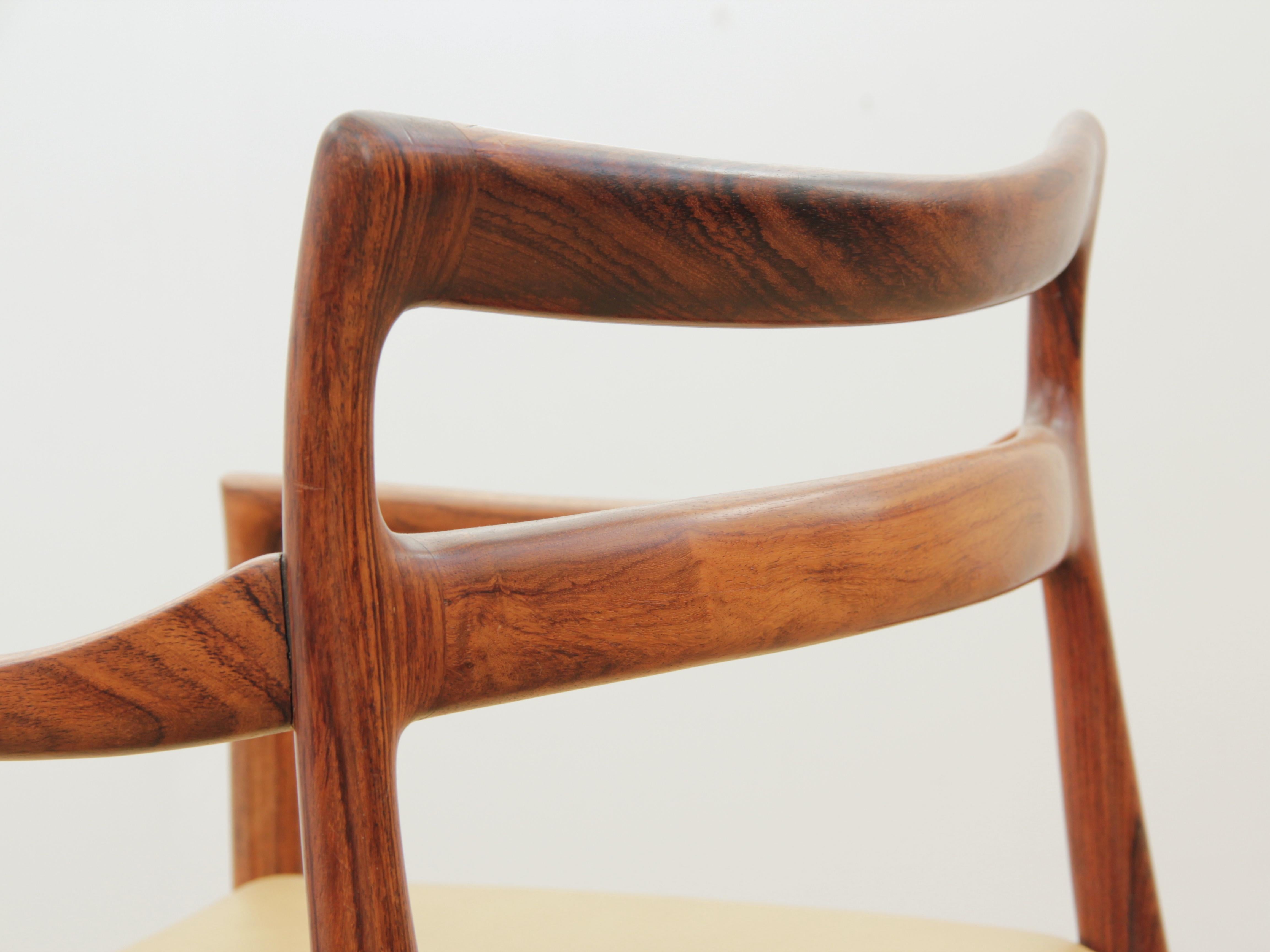 Fauteuil moderne du milieu du siècle en bois de rose par Kai Lyngfeldt en vente 7