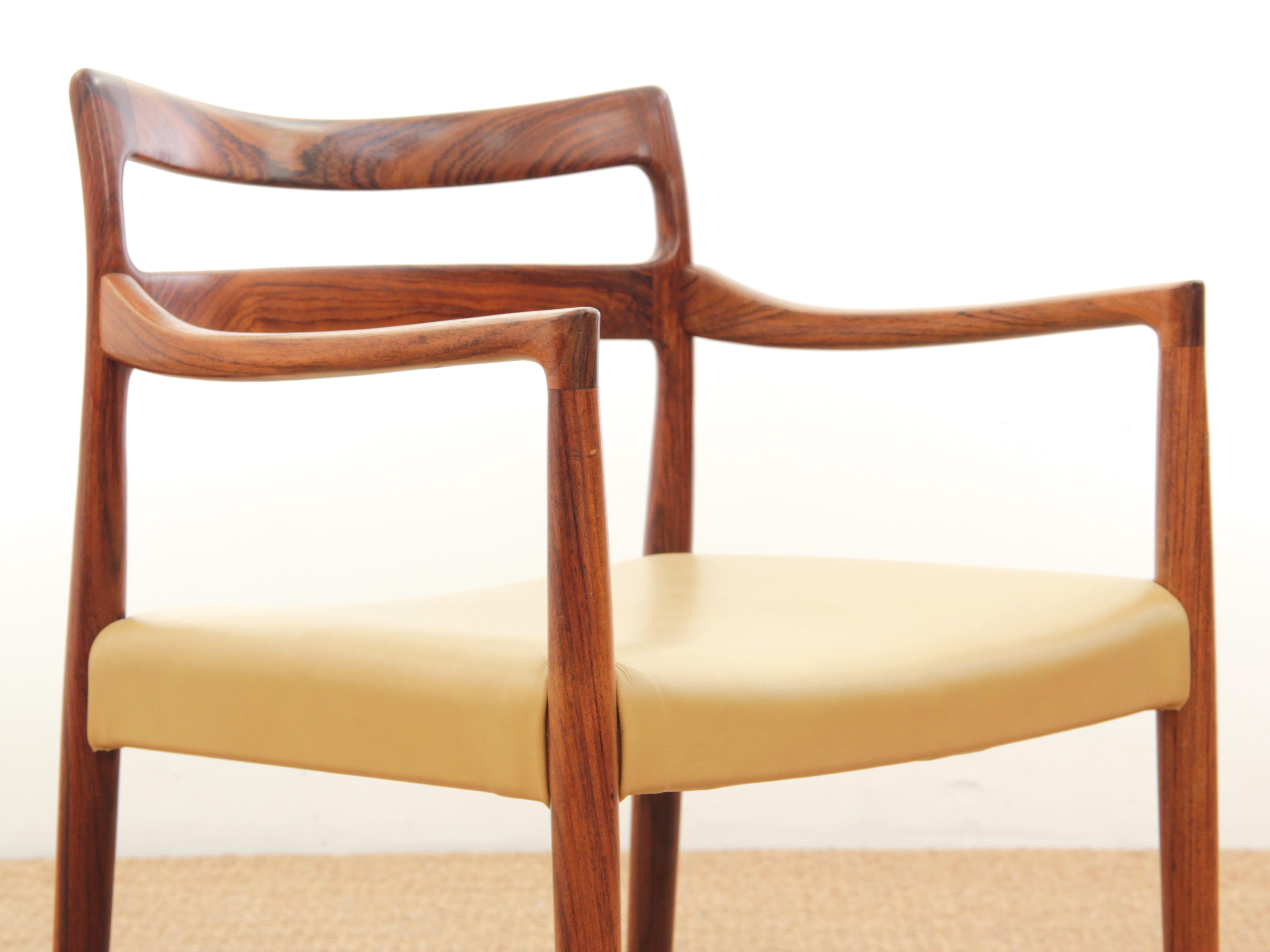 Mid-Century Modern Armchair in Rosewood by Kai Lyngfeldt For Sale 4