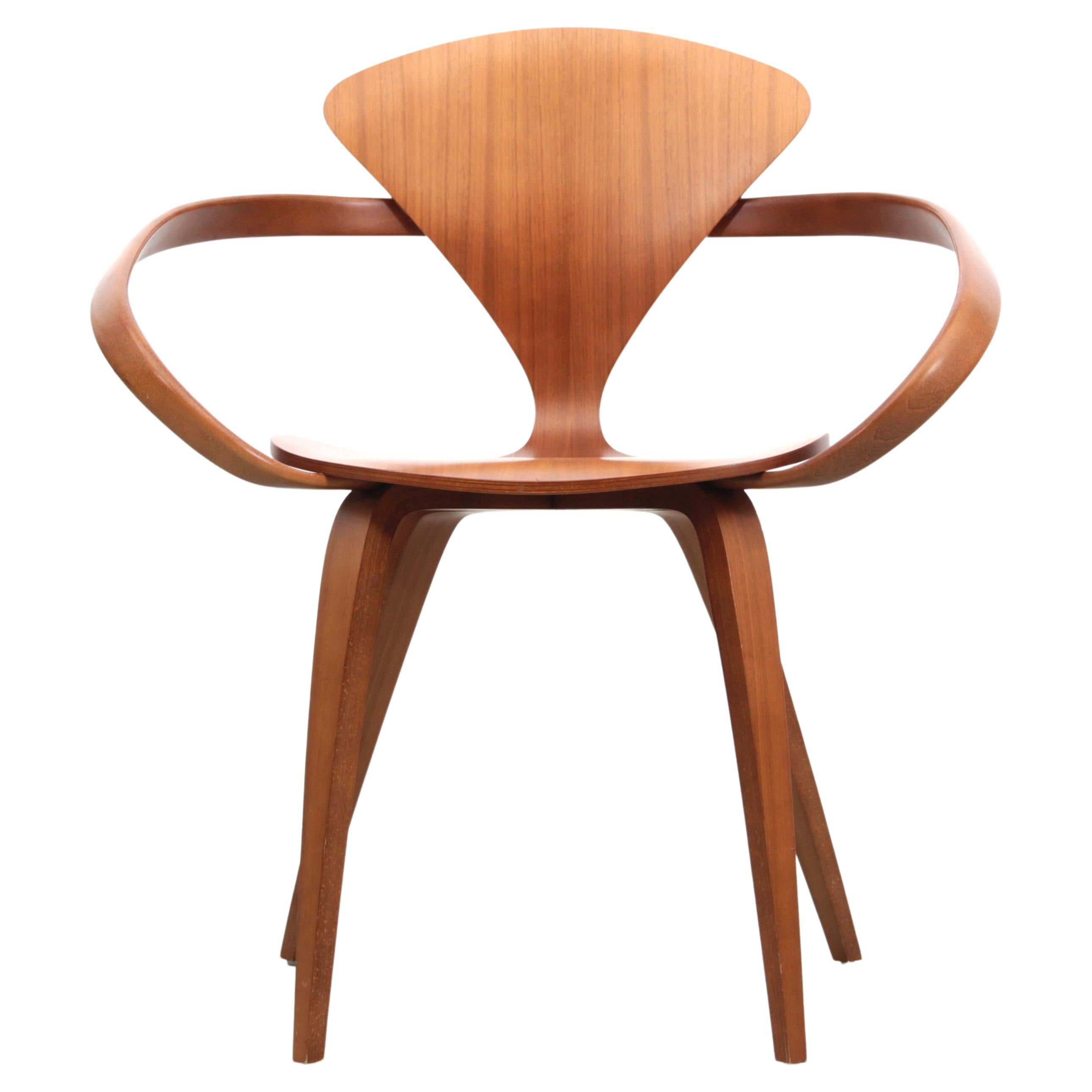 Mid-Century modern armchair in walnut by Norman Cherner